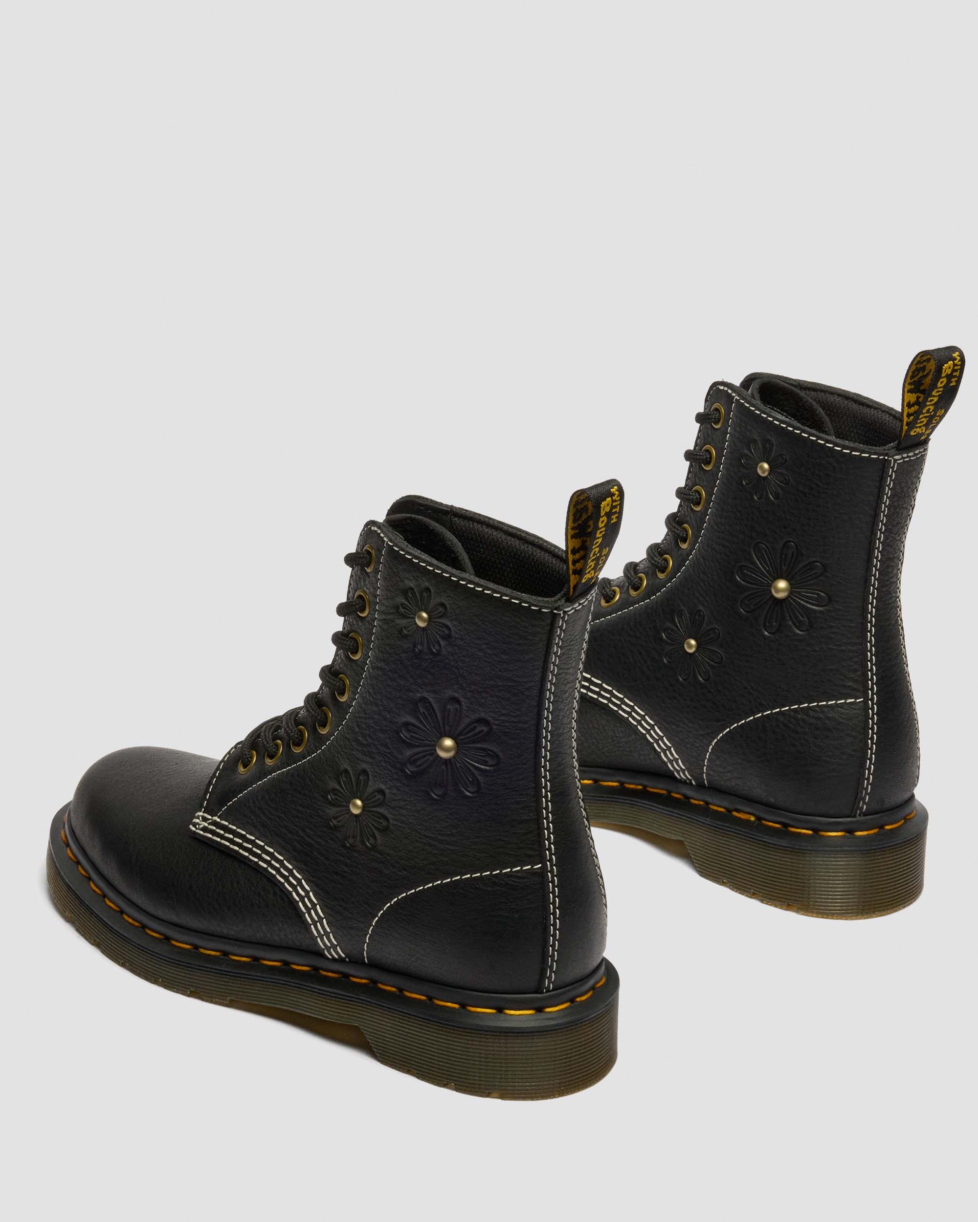 1460 Pascal Flower Grizzly Leather Boots in Black