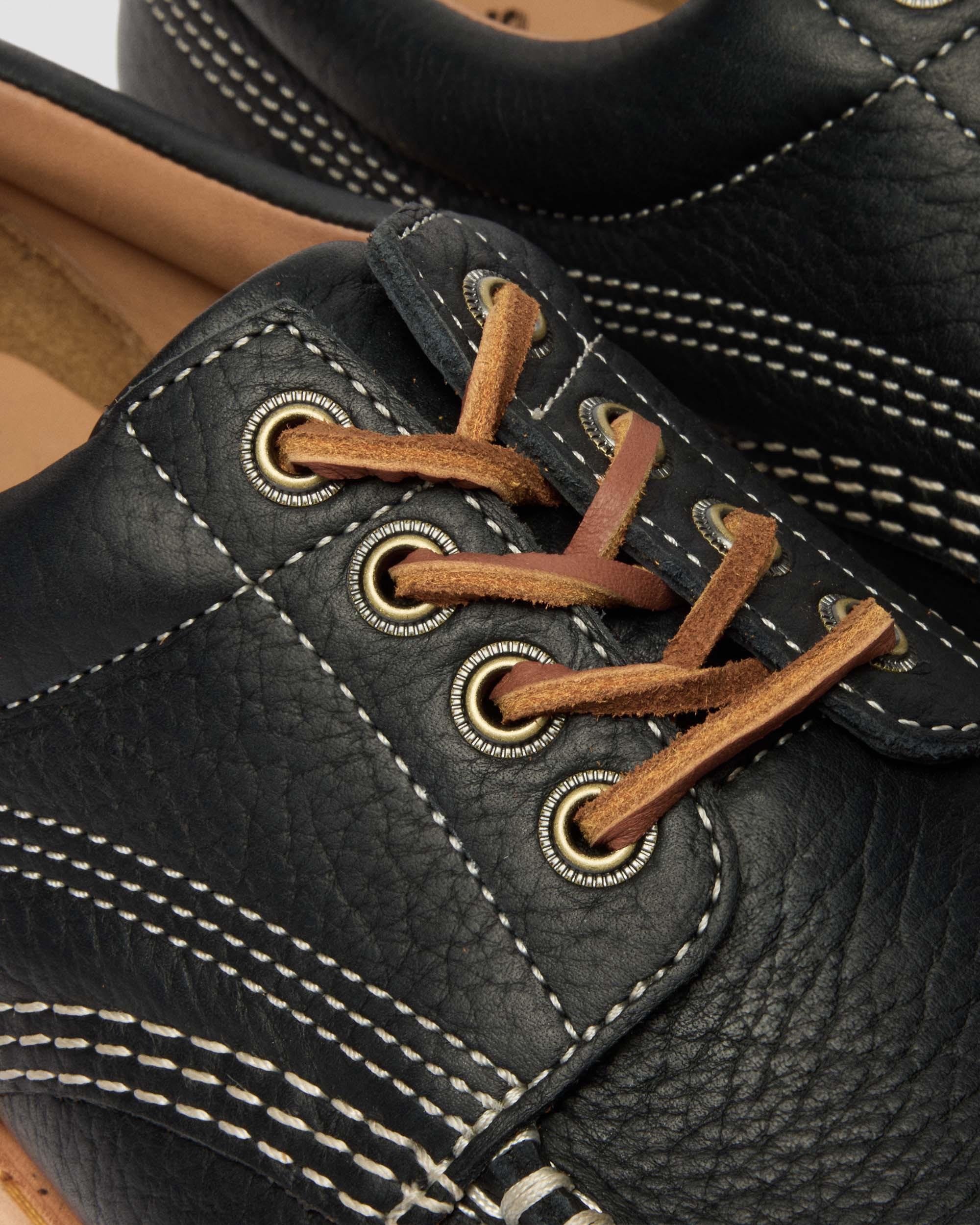 Lowell Wild Grain Leather Moc Toe Shoes in Black