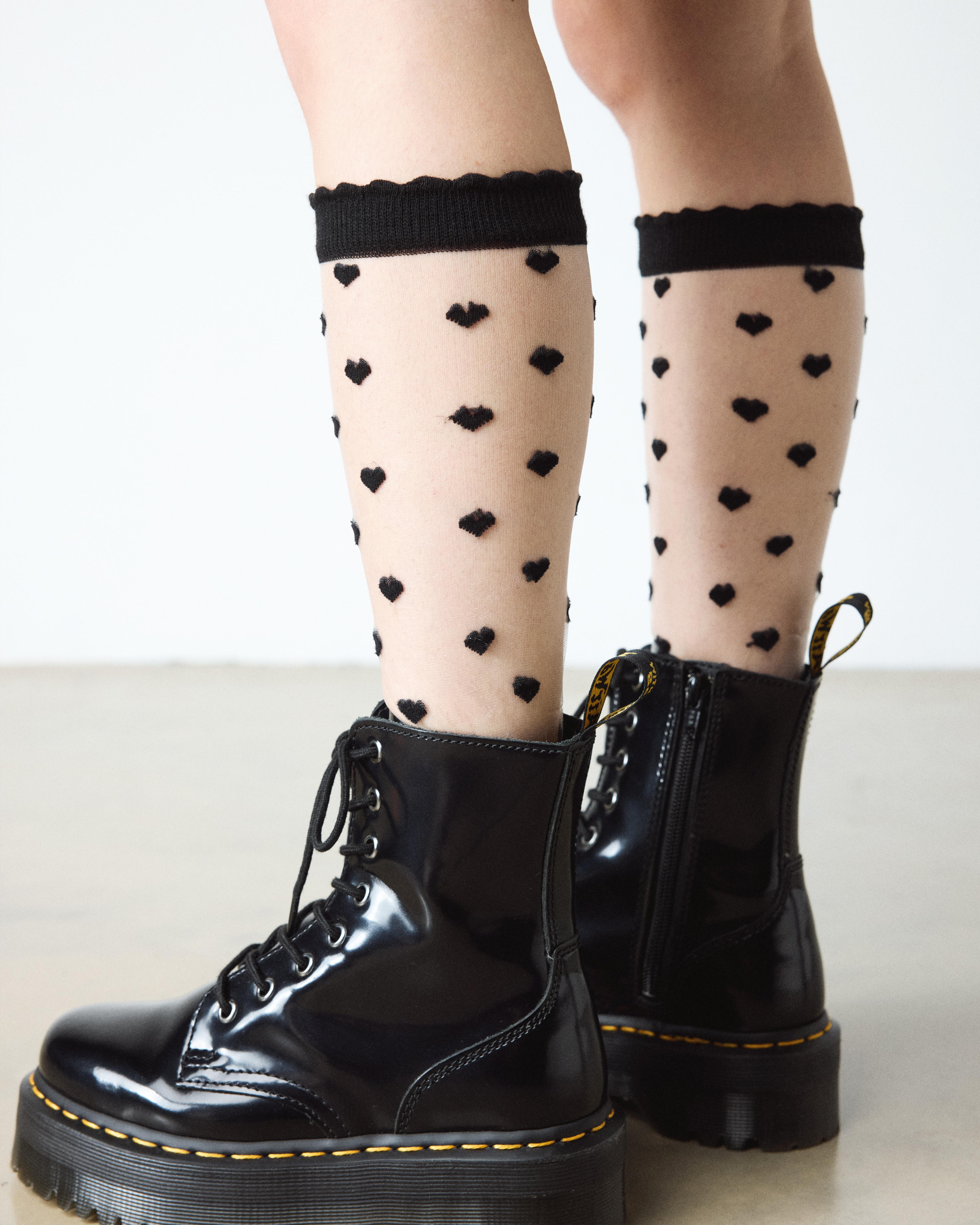 Short Heart Mesh Organic Cotton Blend Socks in BLACK