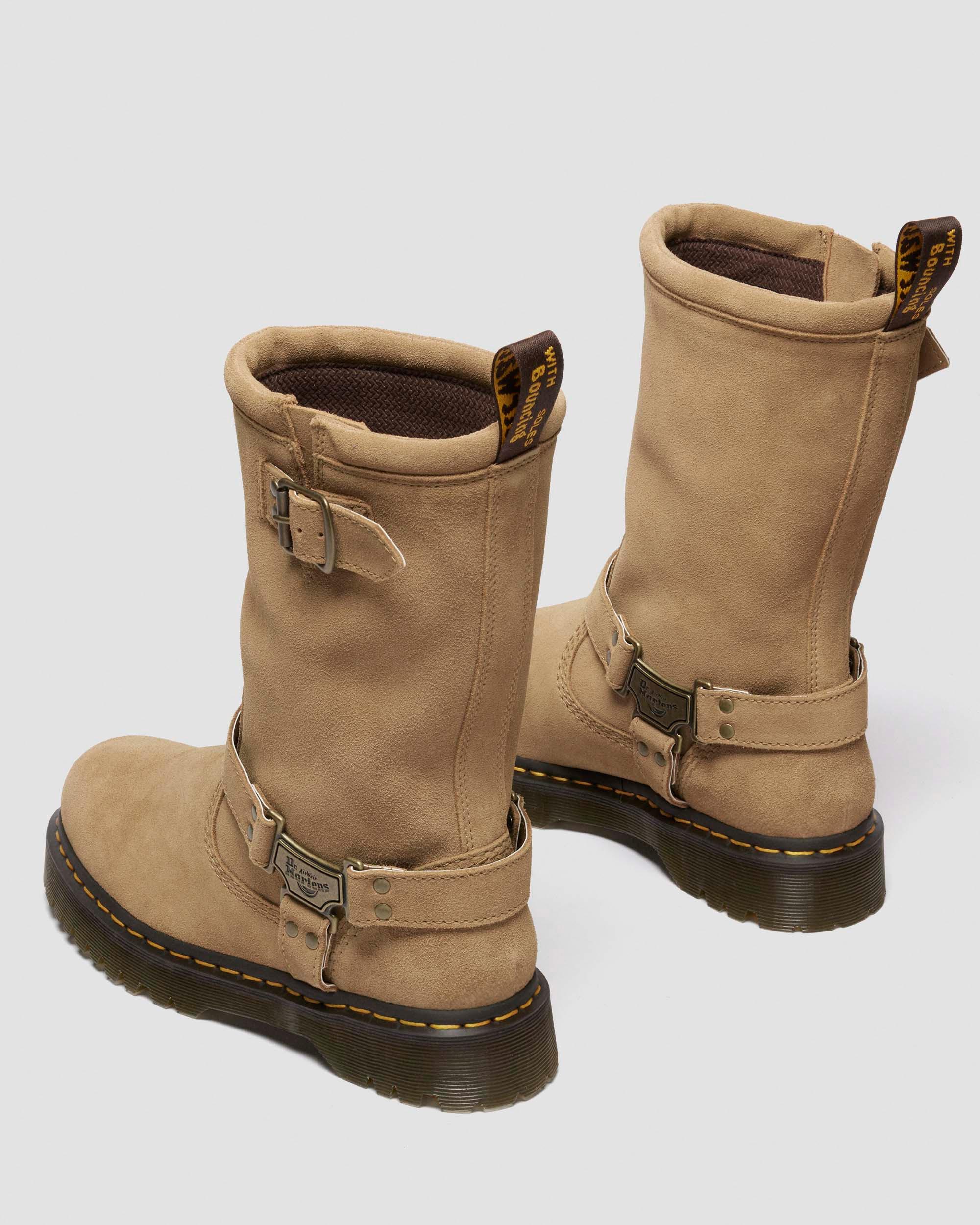 Anistone Hi in Savannah Tan | Dr. Martens