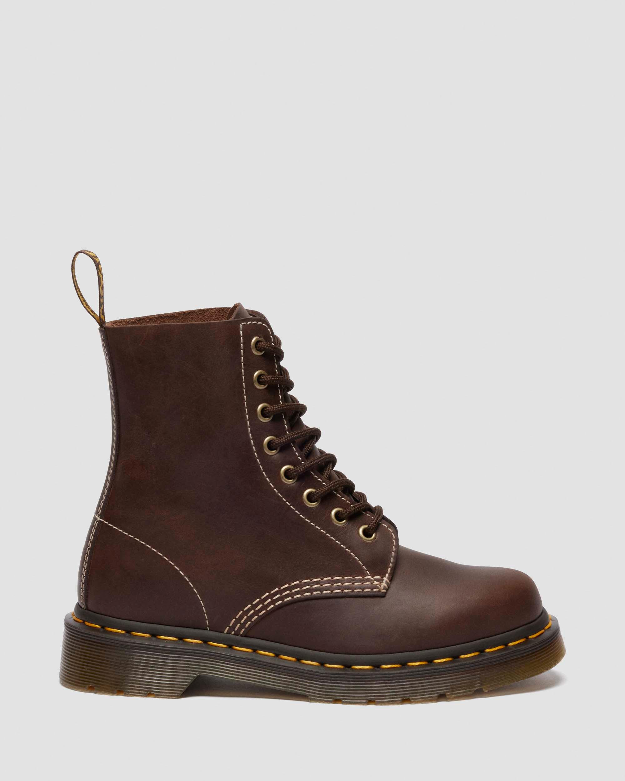 1460-snørestøvler i Wyoming-læder in Mørkebrun