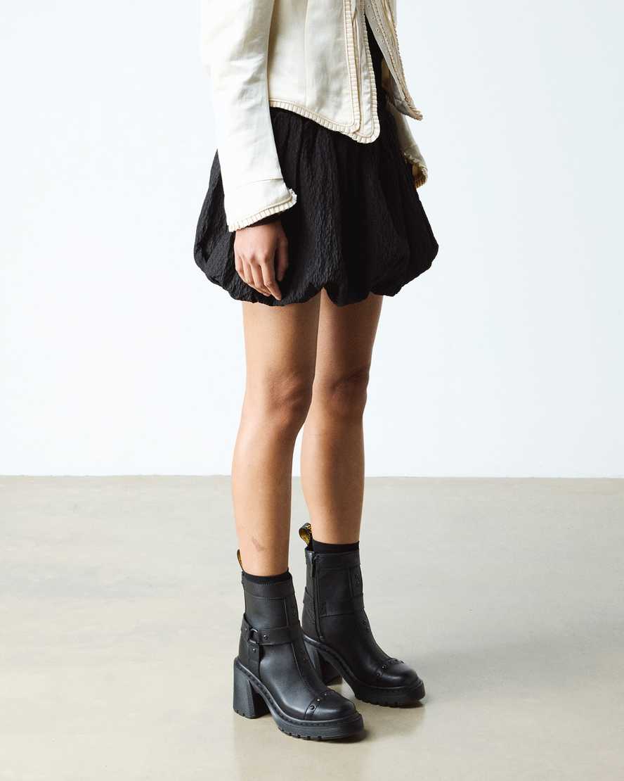 Dr. Martens' Spence Hrns In Black