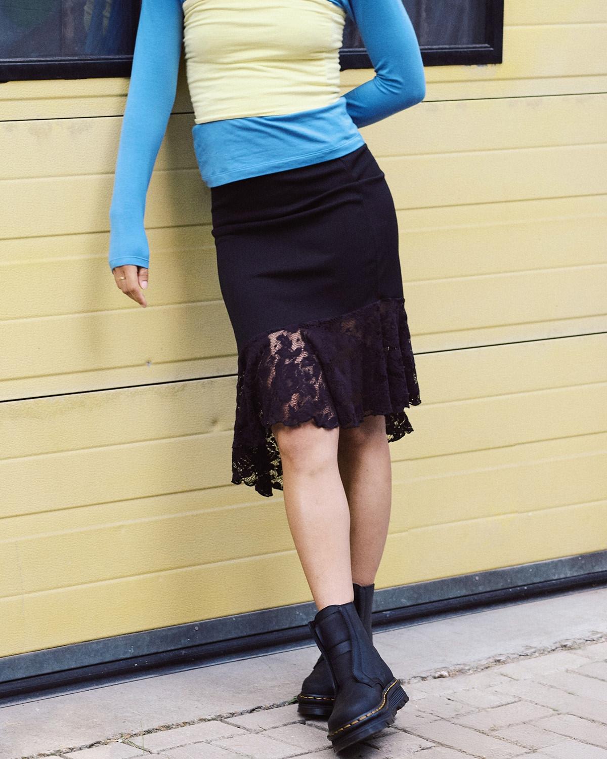 Musta Zebzag Laceless Slip On-Nahkamaiharit