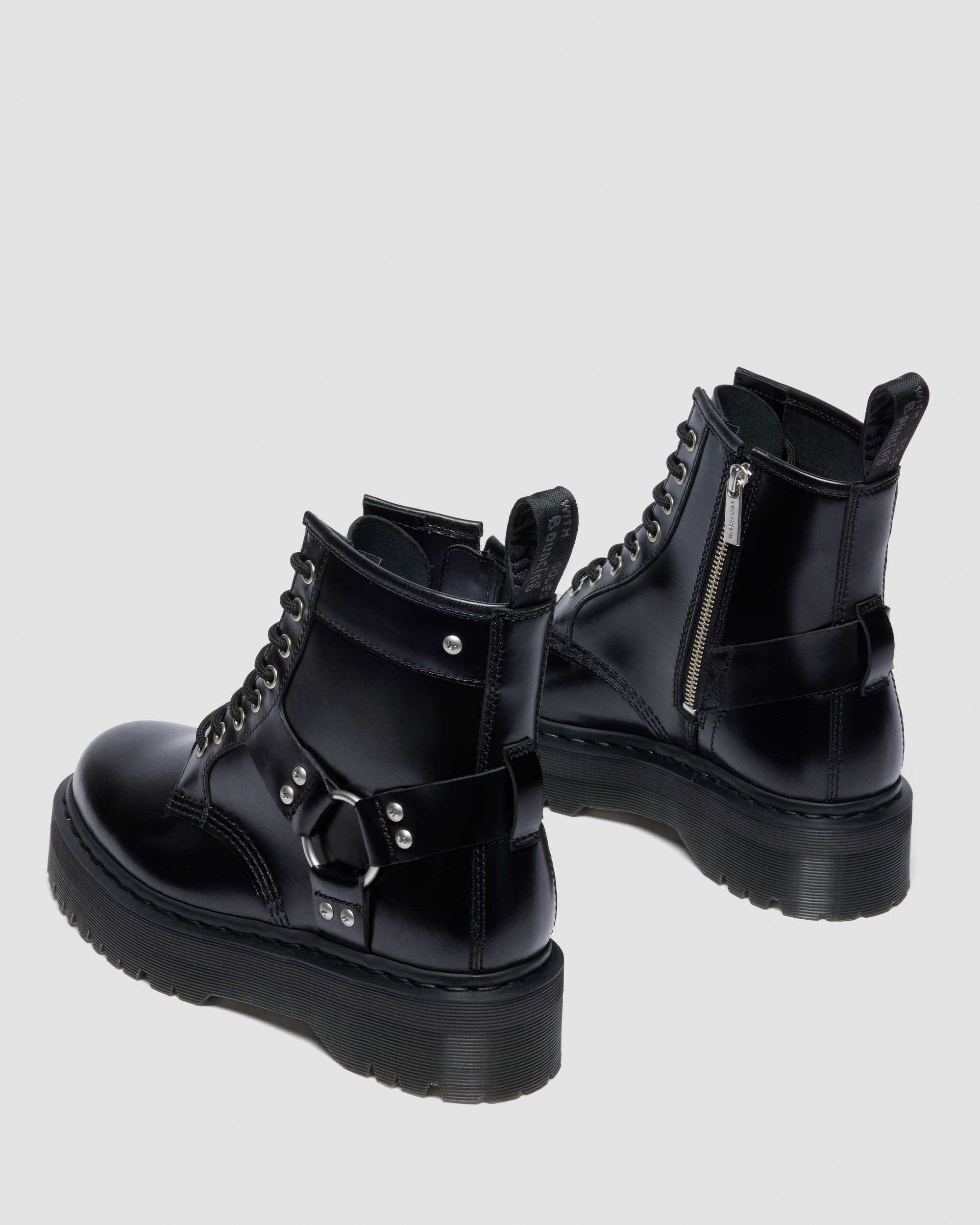 Dr. Martens 1460 QUAD HARNESS 8 ホール ブーツ 1460 Quad Harness in BLACK | Dr. Martens™