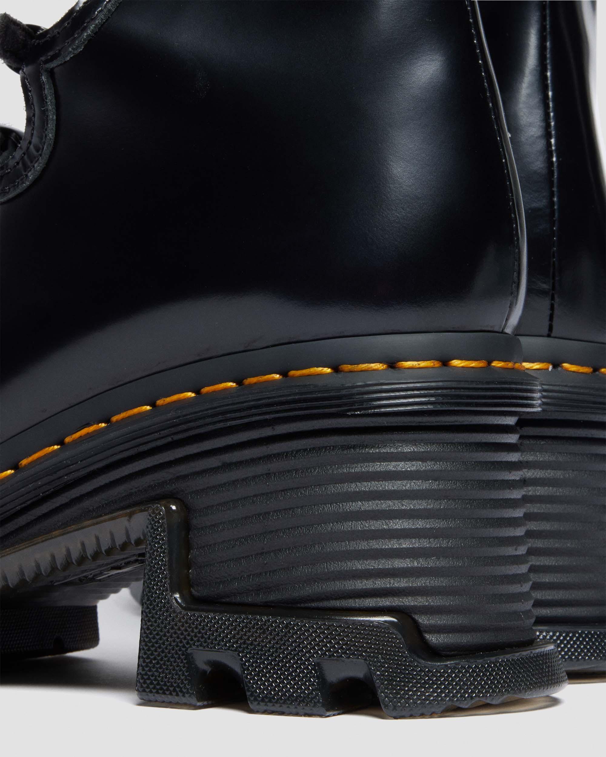 Dr. Martens x Marc Jacobs Kiki Boots in Noir
