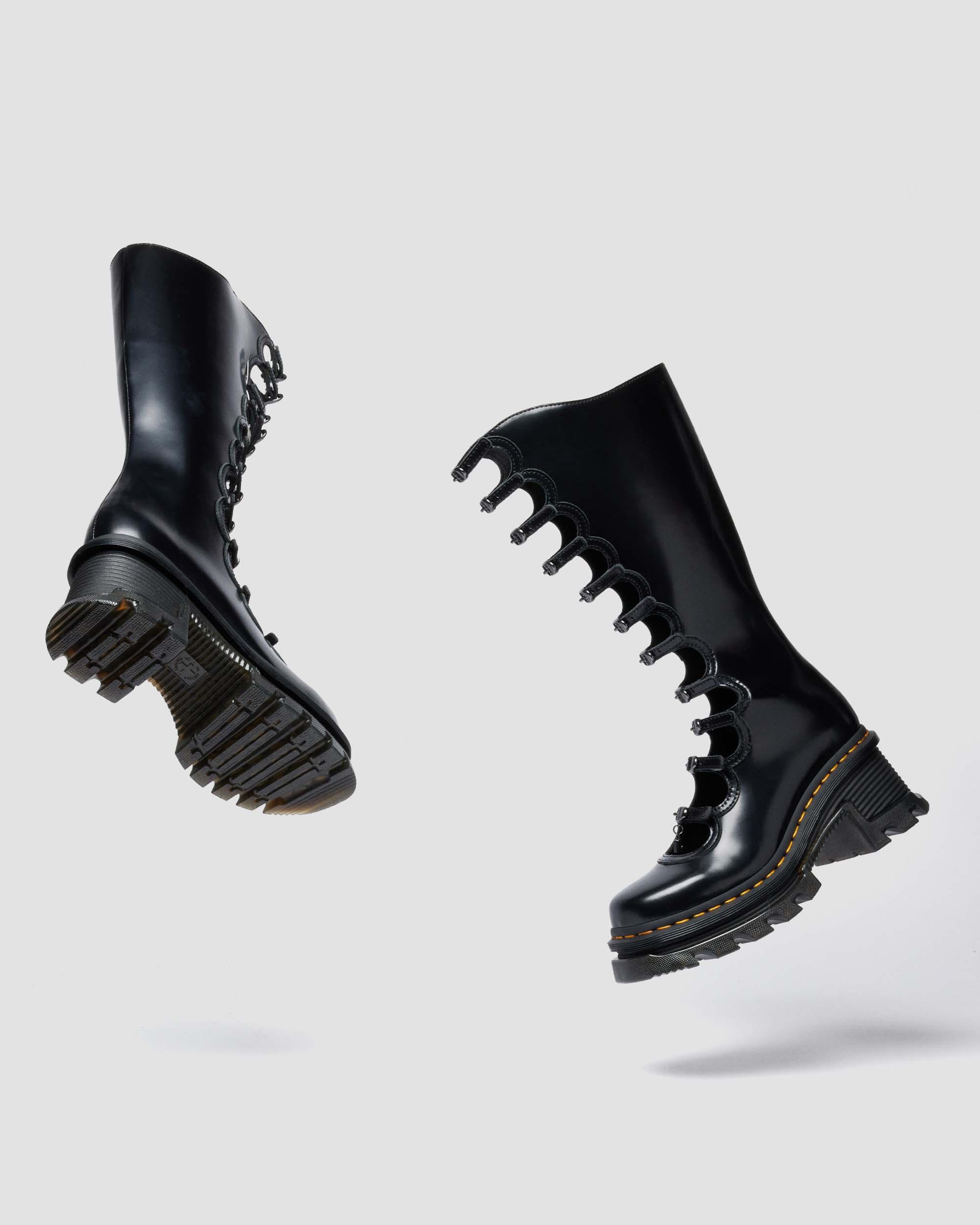 Dr. Martens x Marc Jacobs Kiki Boots in Noir