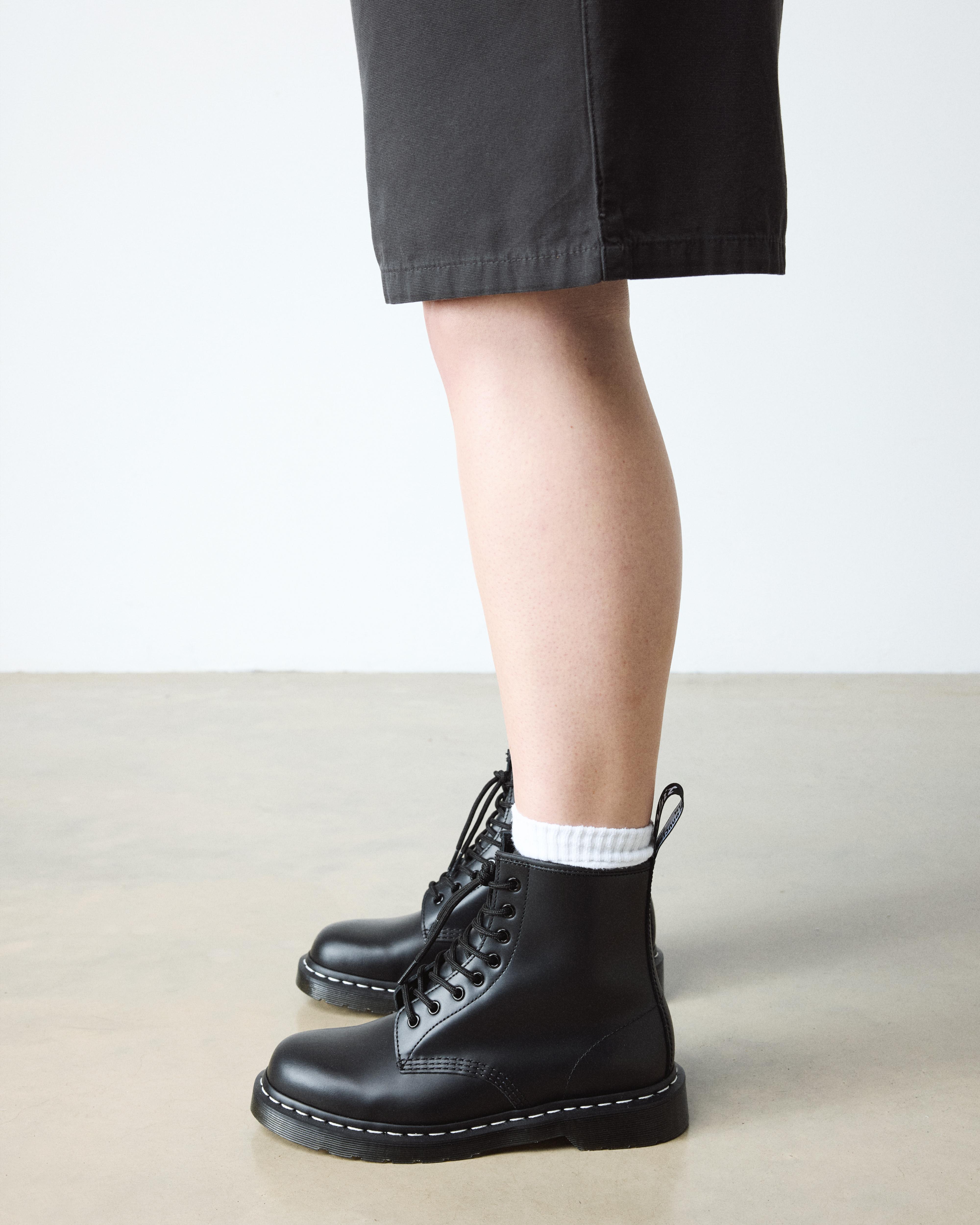 1460 White Stitch Smooth Leather Lace Up Boots in BLACK | Dr. Martens™