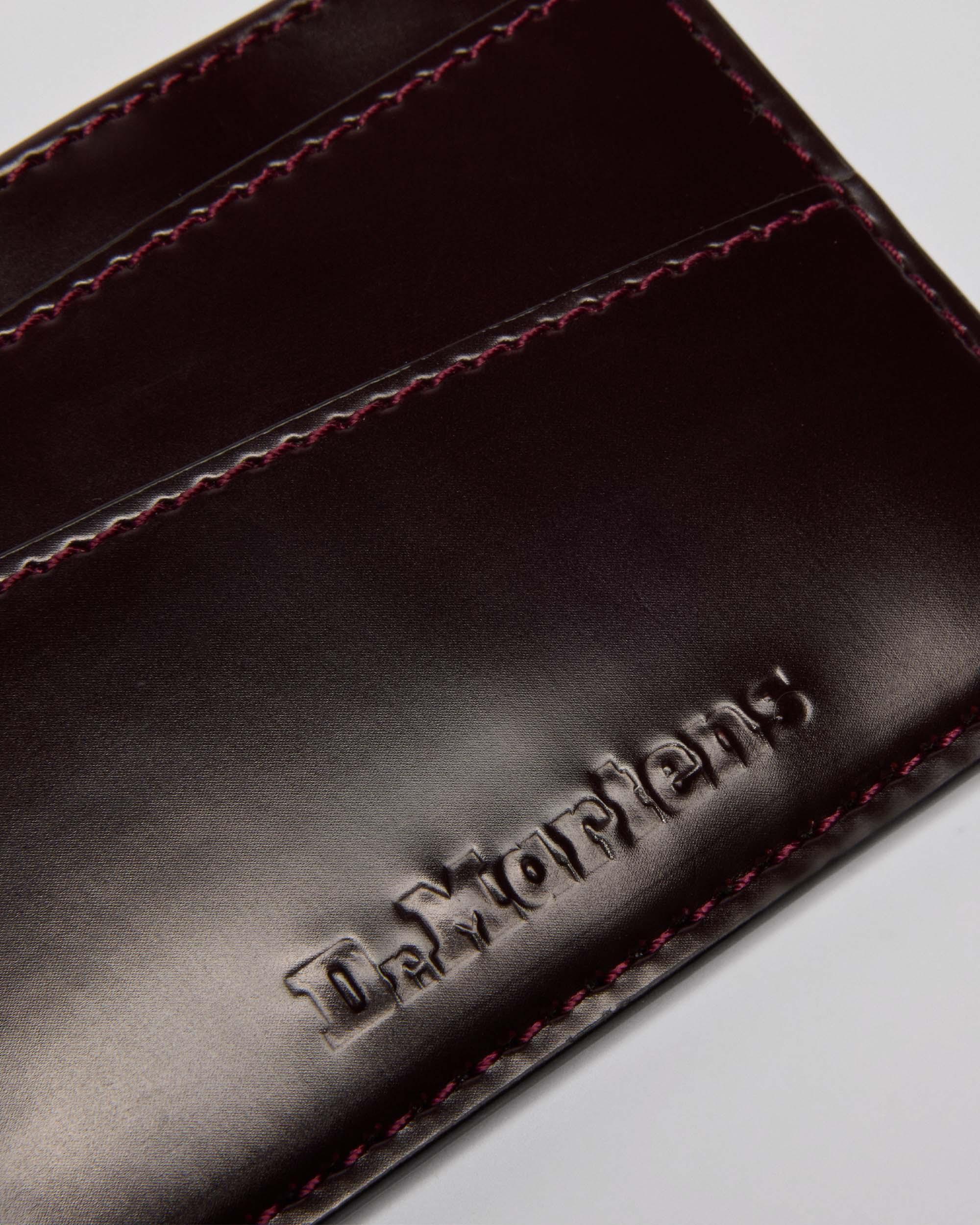 Porta tessere in pelle Oxford Rub Off Cherry Red in Rosso Ciliegia