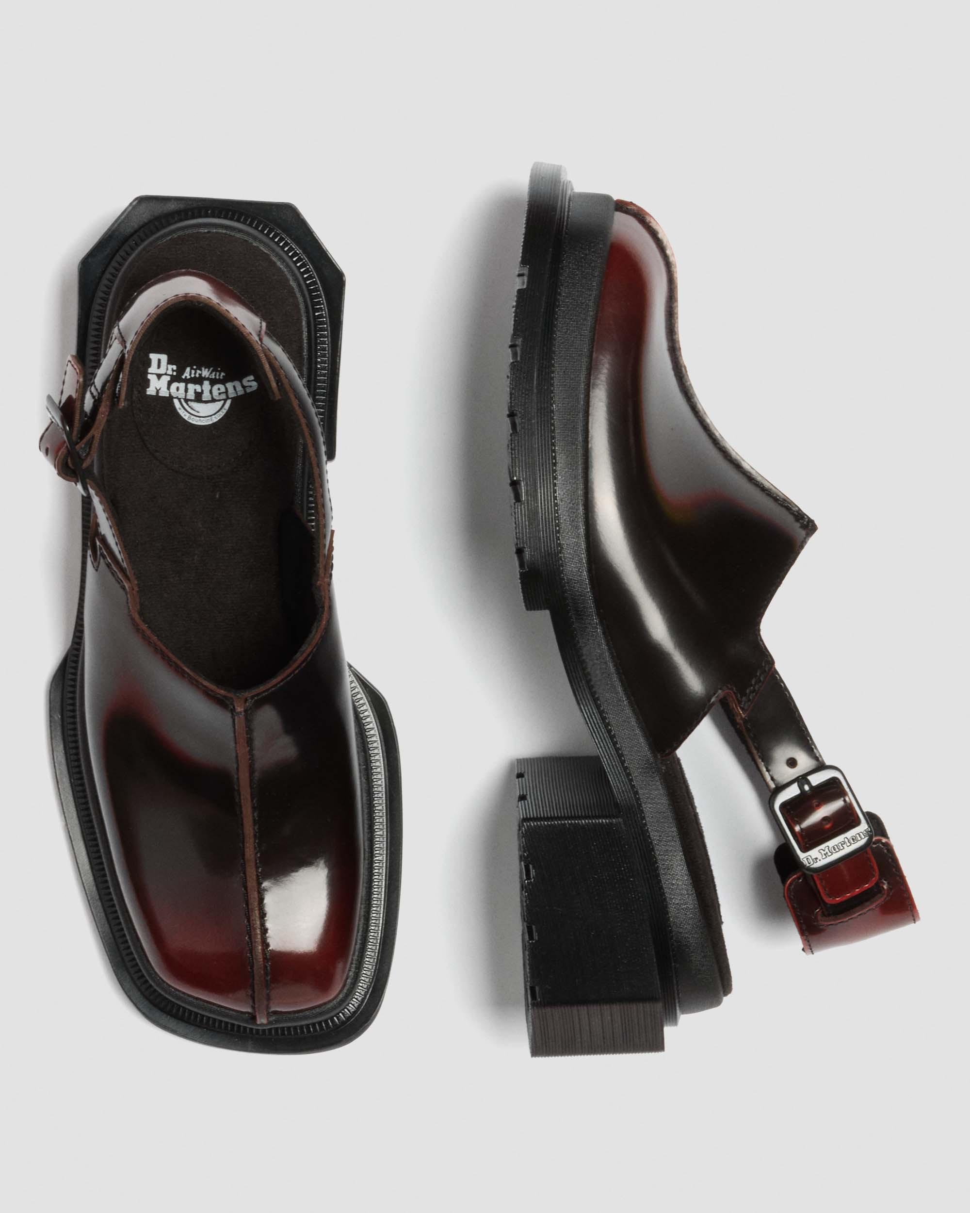 Maybole Square Toe Rub Off Leder Mules in Cherry Red