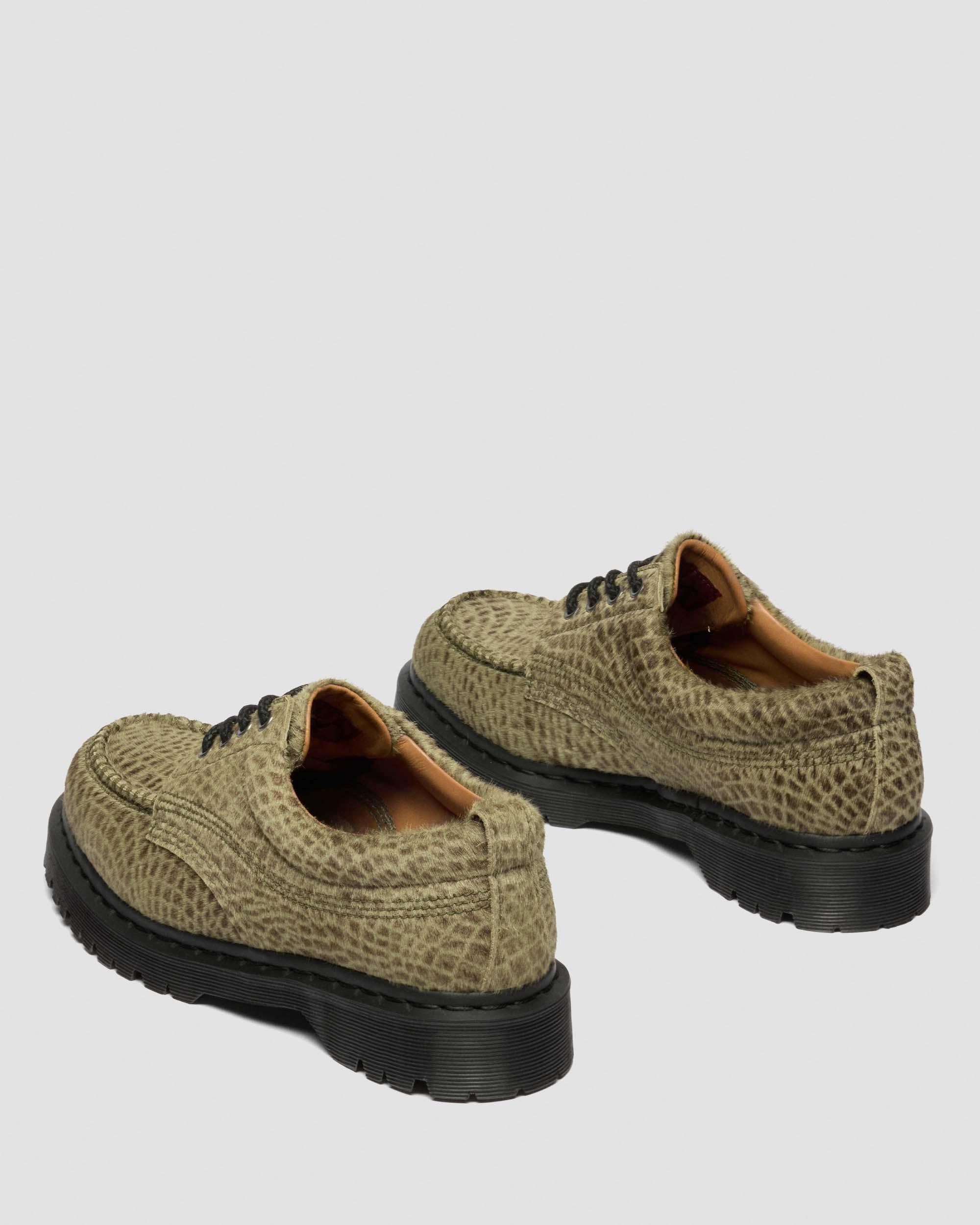 Lowell Hair On Leder Moc Toe Schuhe in Olivgrün Grün