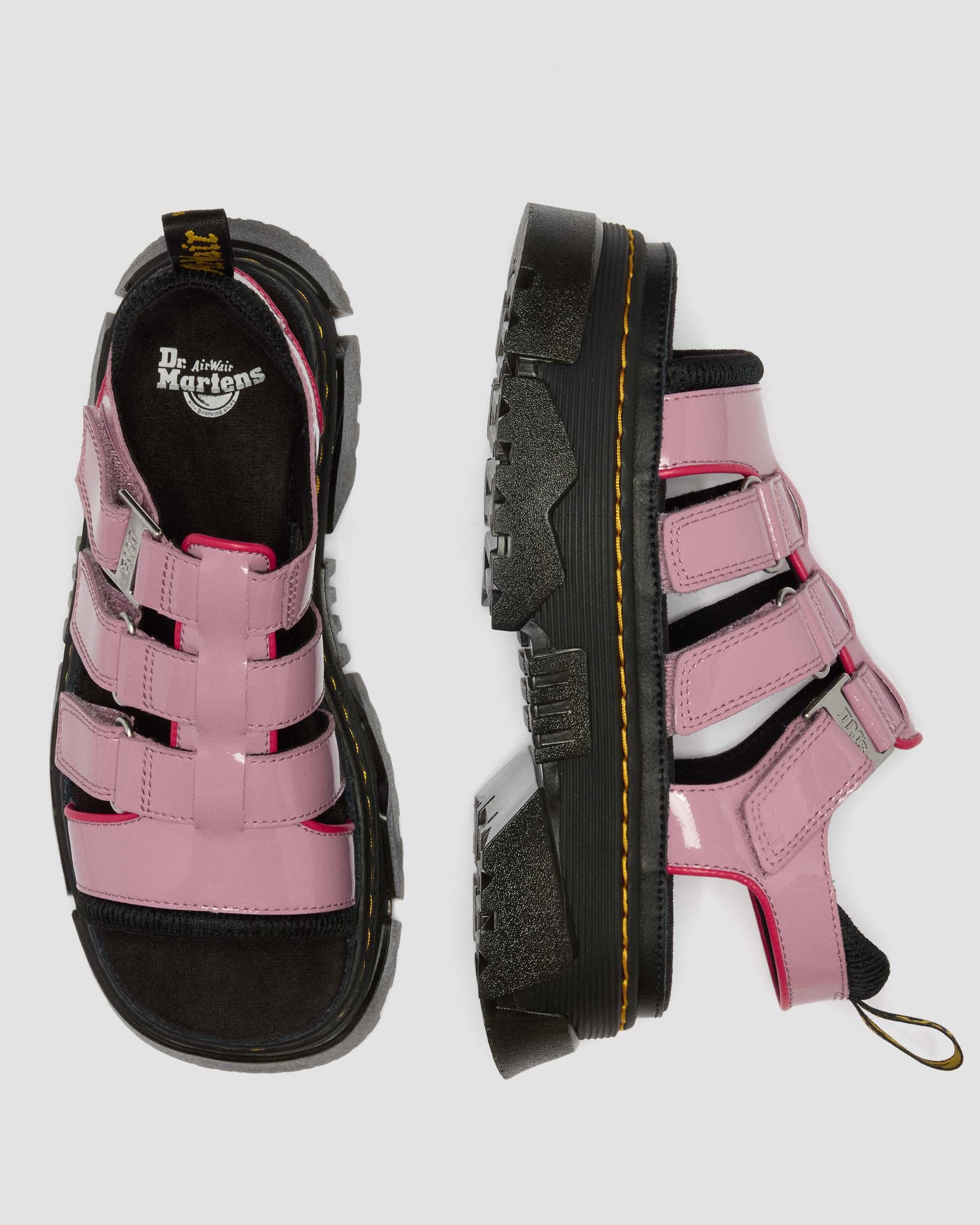 Mattison Zachte Lakleren Sandalen met Drie Riemen in Dusty Roze