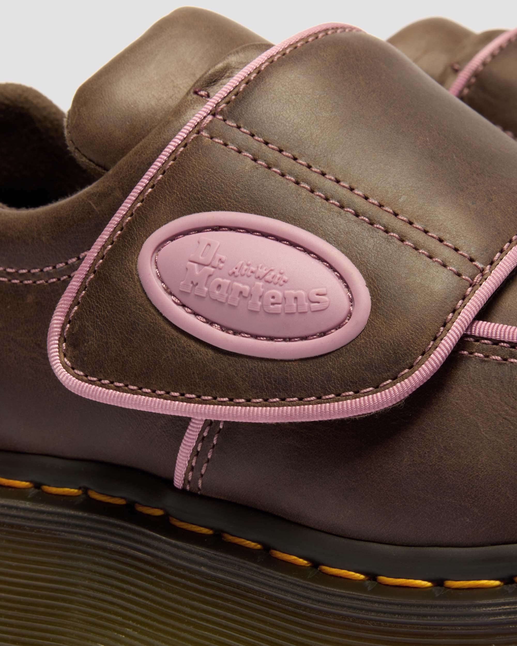 Buzz Strap Wyoming Shoes in Dark Brown