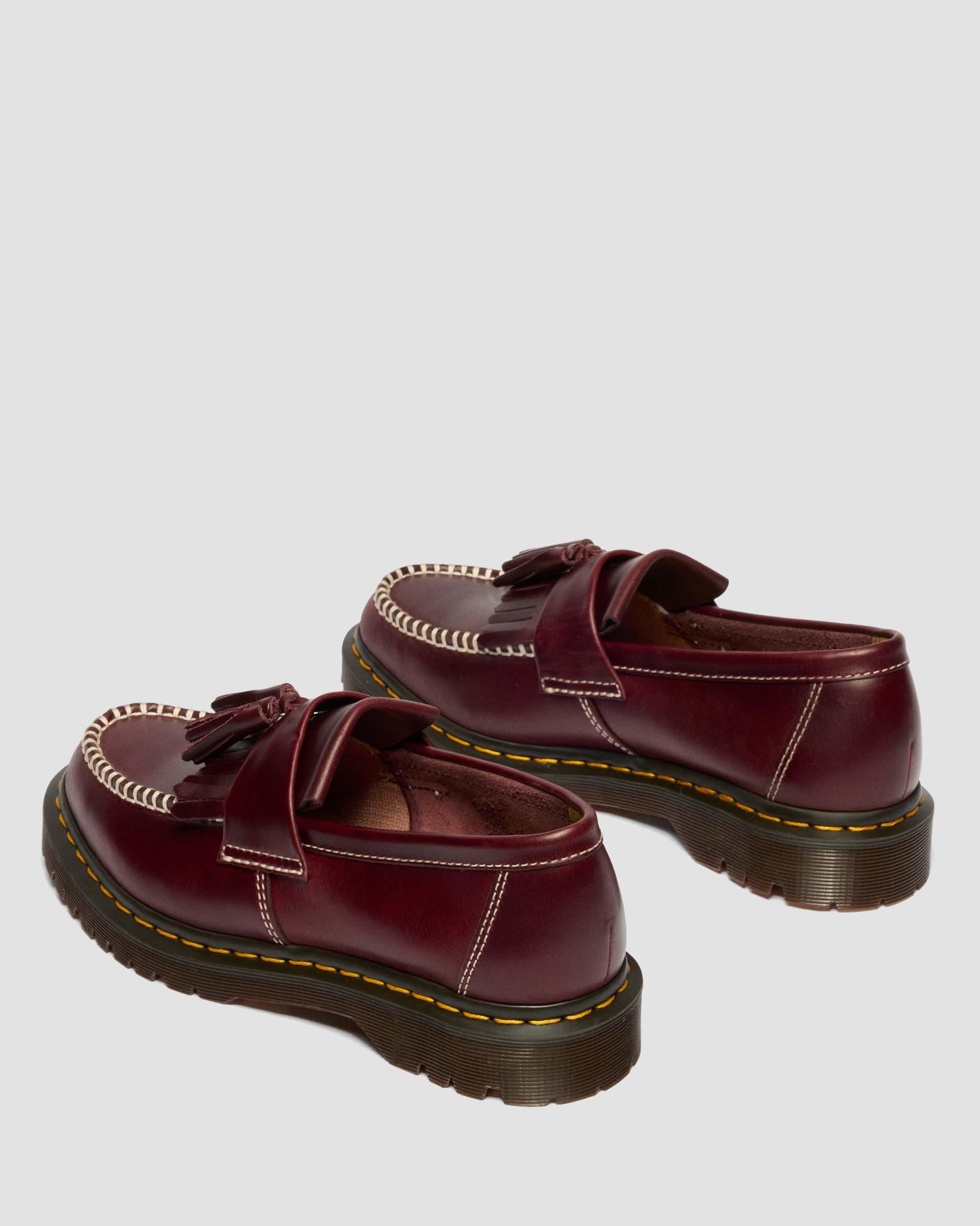 Mocasines Adrian de piel Orleans con borlas in Rojo Cereza