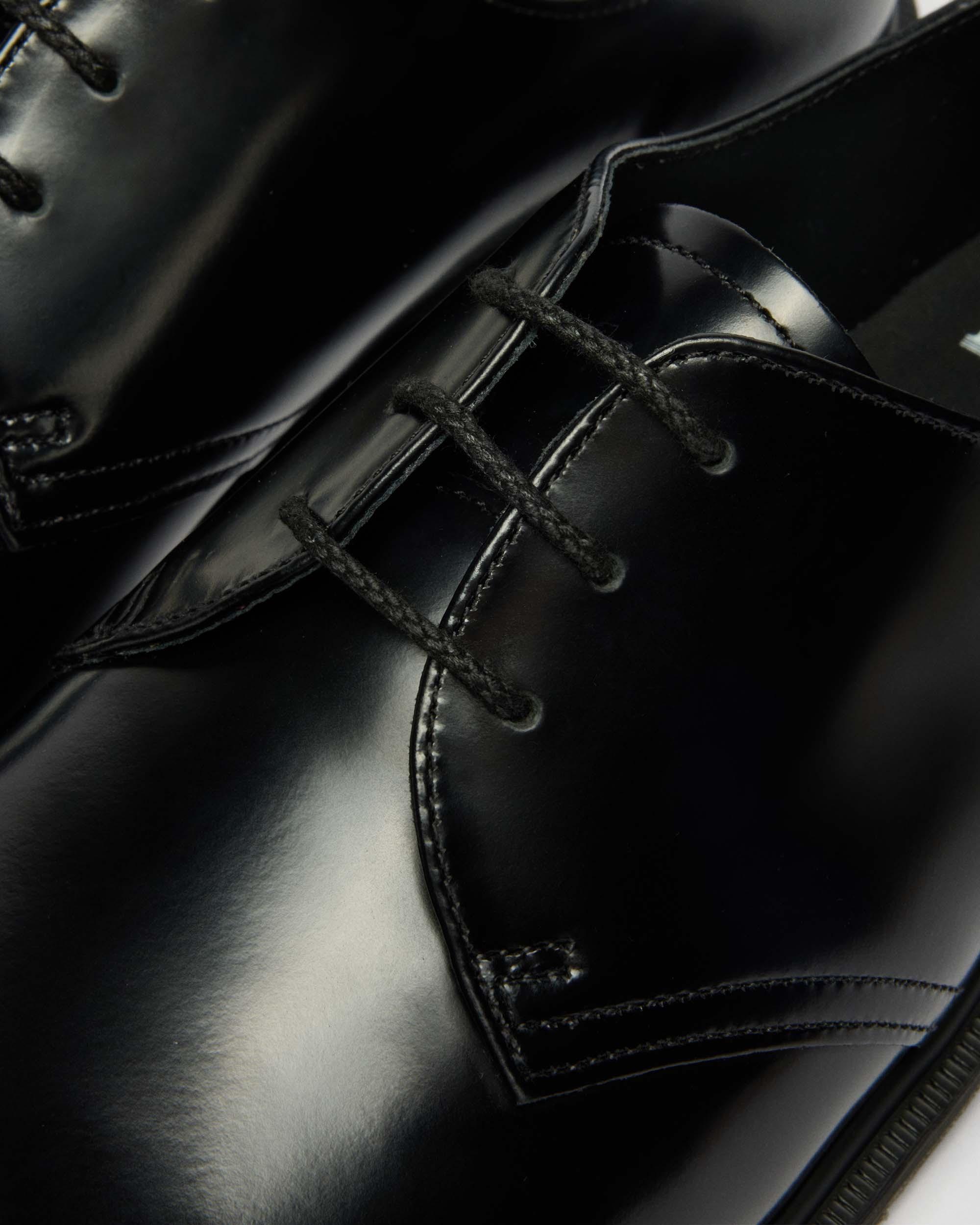 Mayfare Smooth Leather Shoes in Black