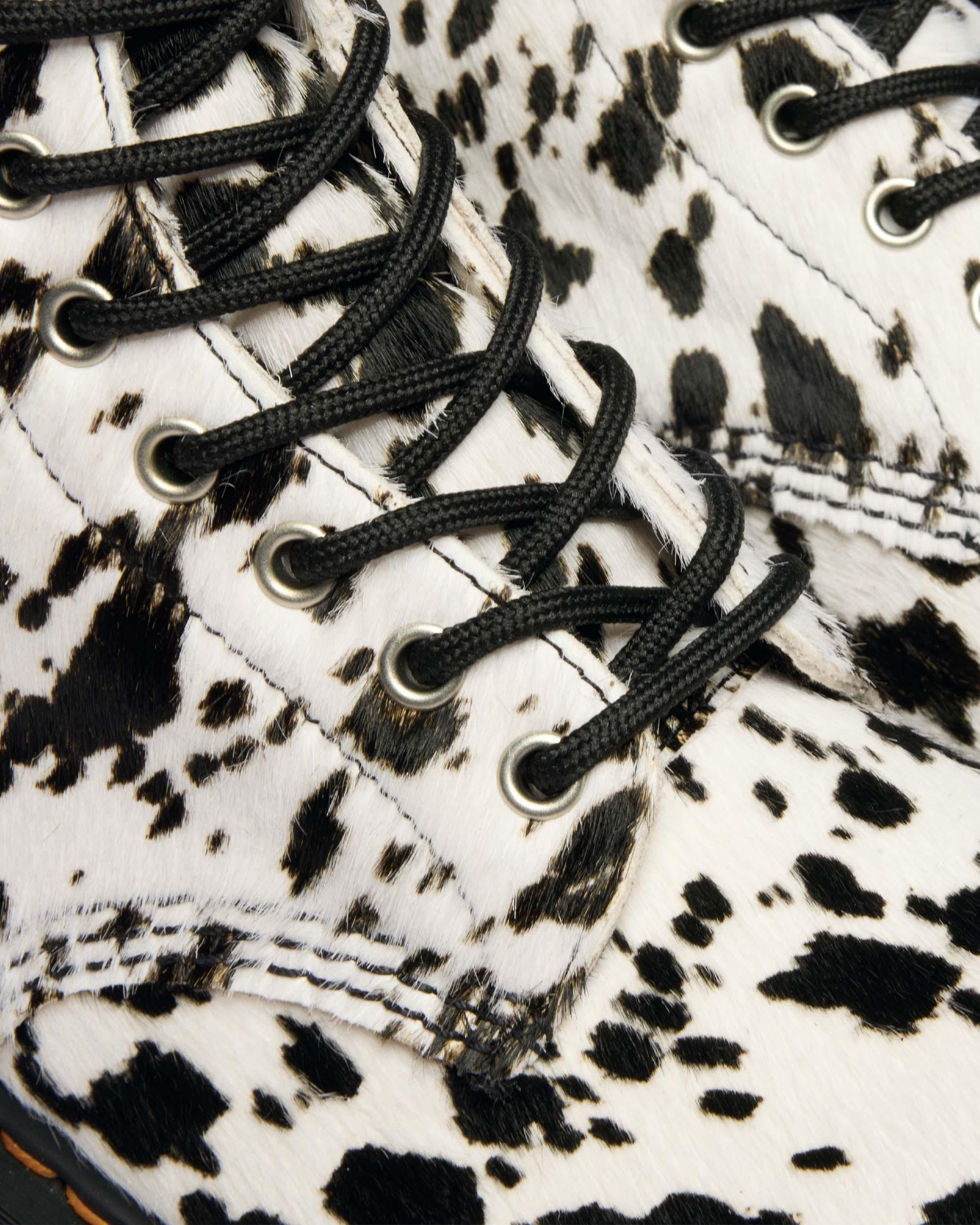 1460 Bex Dalmatian-støvler i Hair On-læder in Cremefarvet & Sort