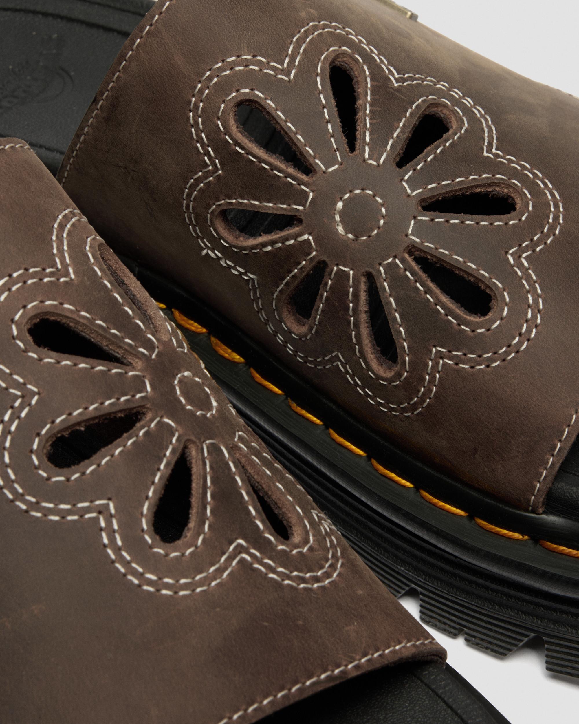 Zebzag-sandaler i blomstermønstret Crazy Horse-læder  in Mørkebrun