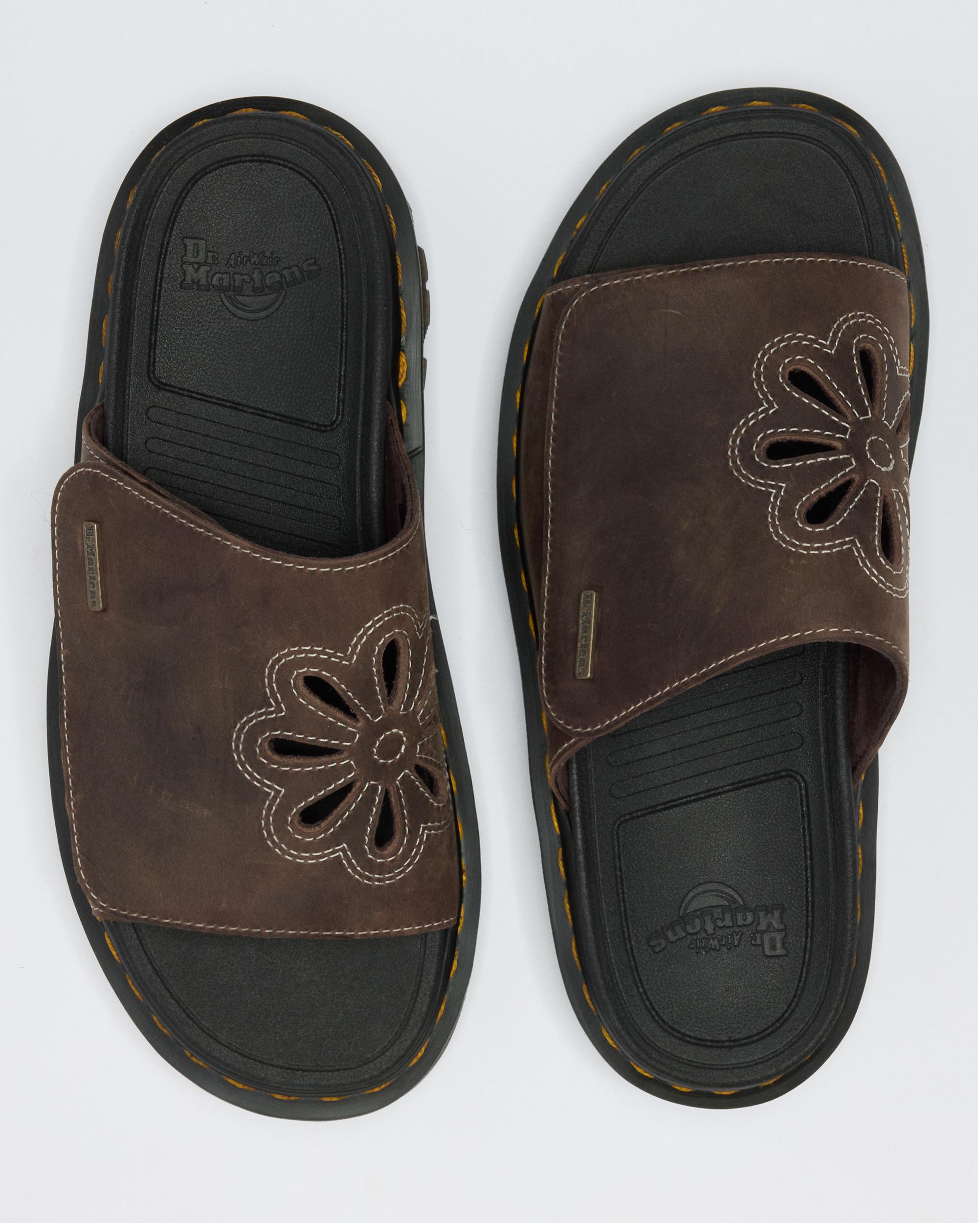 Zebzag-sandaler i blomstermønstret Crazy Horse-læder  in Mørkebrun