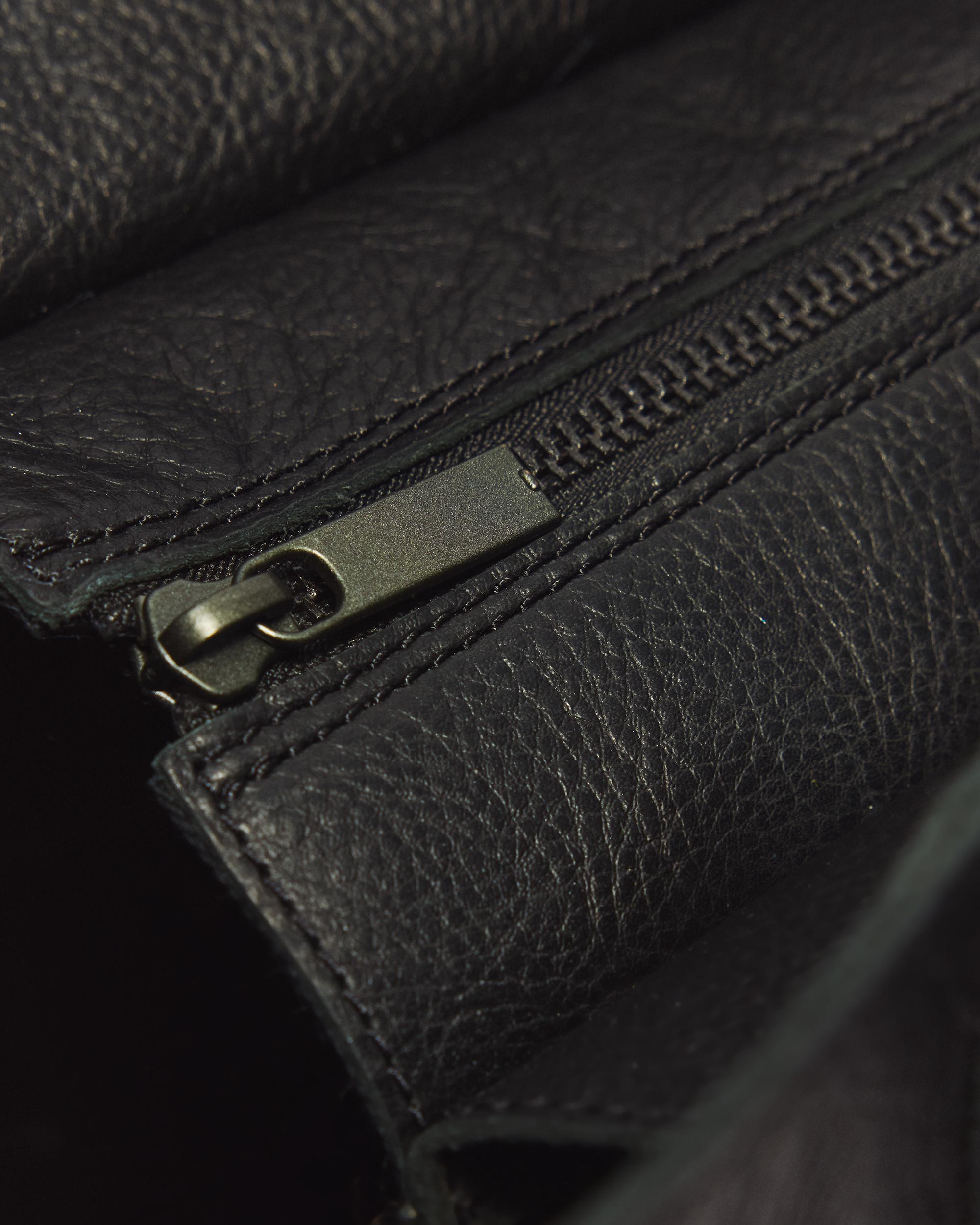Maxi Overdrive Leather Tote Bag in Black