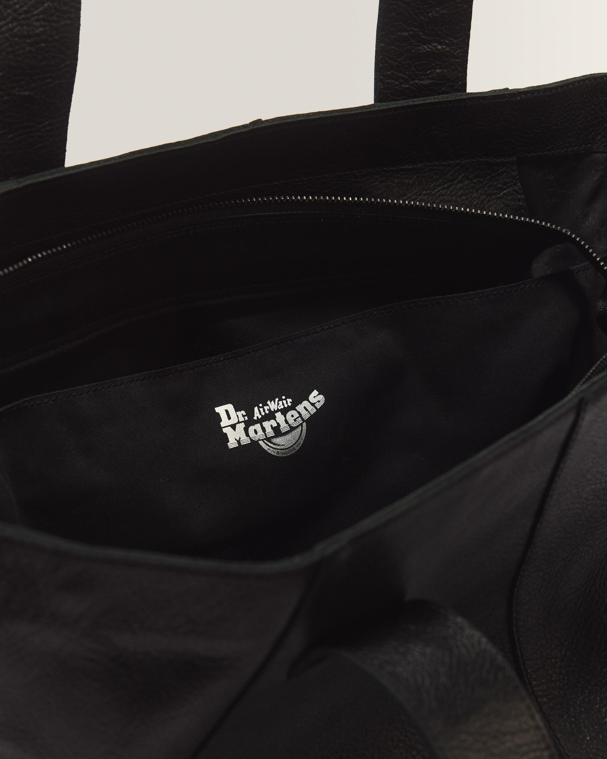 Maxi Overdrive Leather Tote Bag in Black
