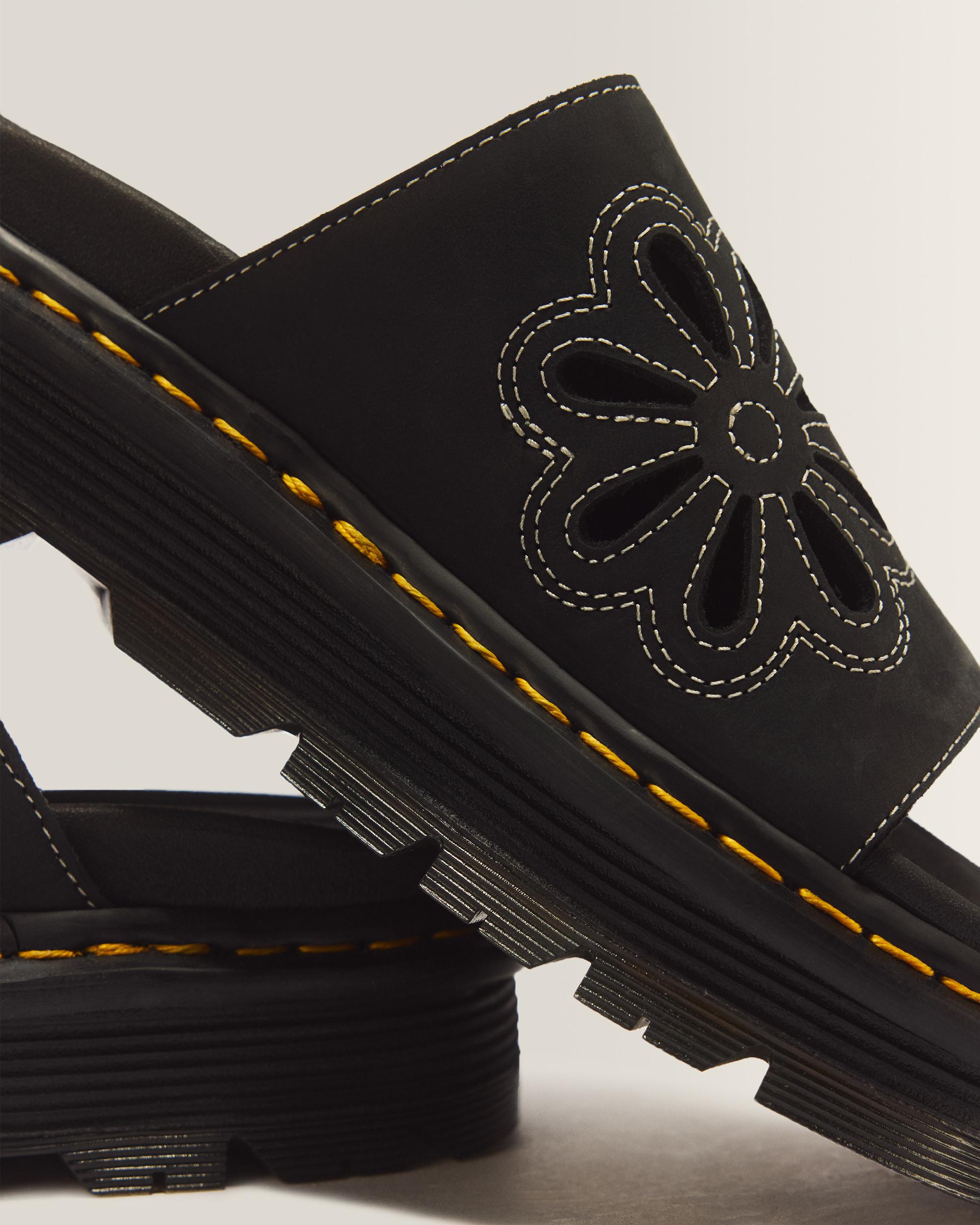 Zebzag Wyoming Leather Slides in Black | Dr. Martens