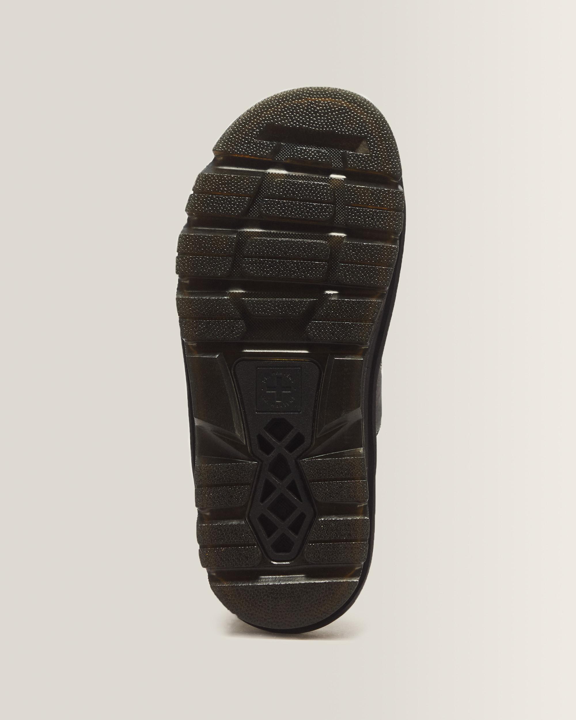 Zebzag Wyoming Leather Slides in Black | Dr. Martens