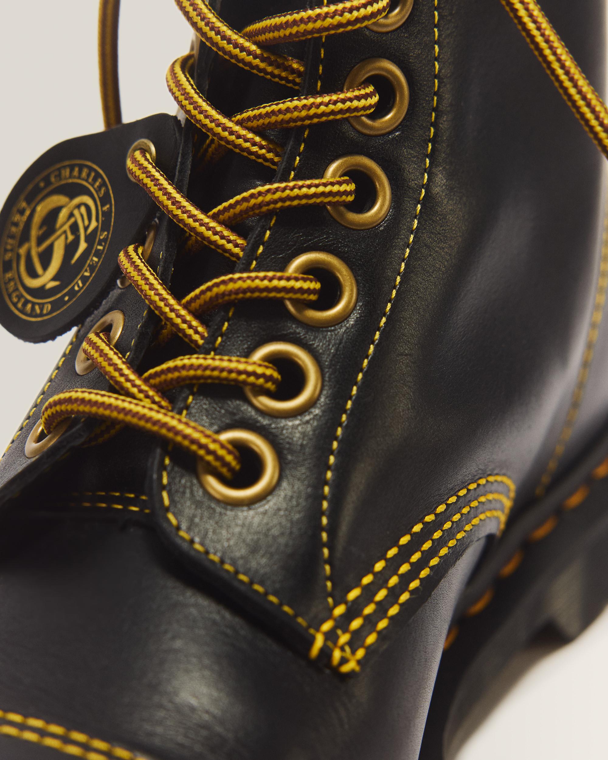 1460 Cappers Classic Calf Leather Lace Up Boots in Black