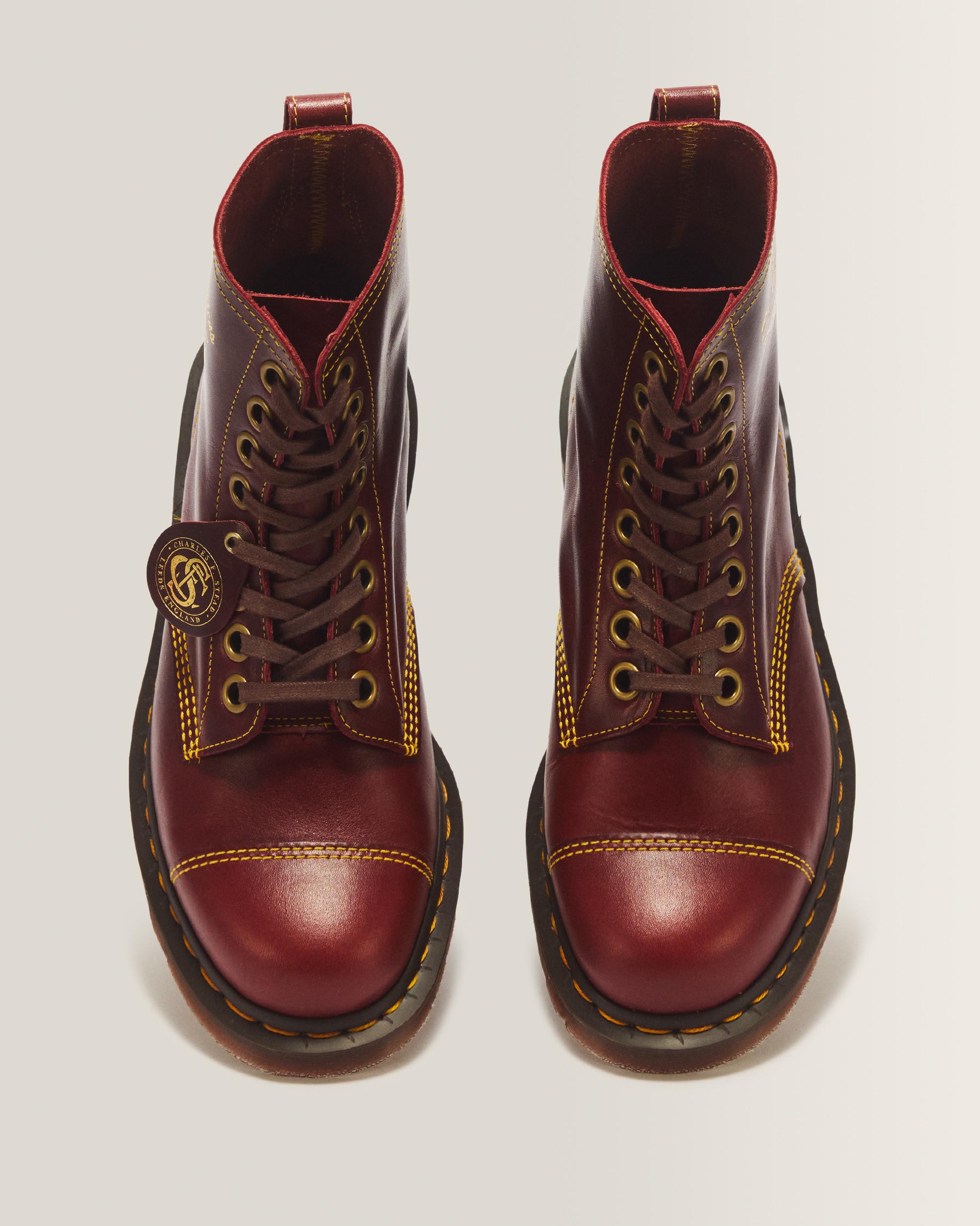 1460 Cappers Classic Calf Leather Lace Up Boots in Burgundy