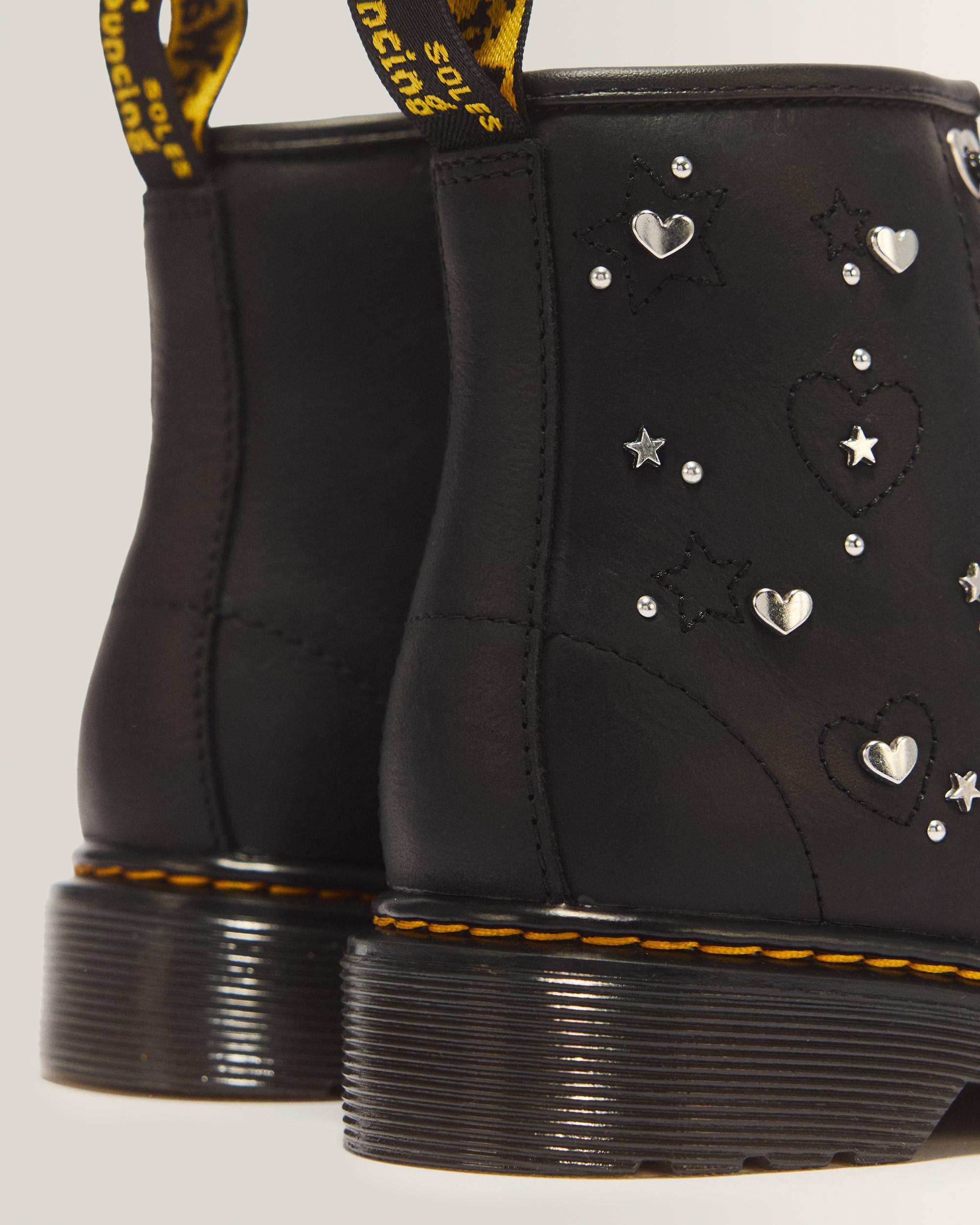 1460 HS Junior Wyoming Leather Lace Up Boots in Black
