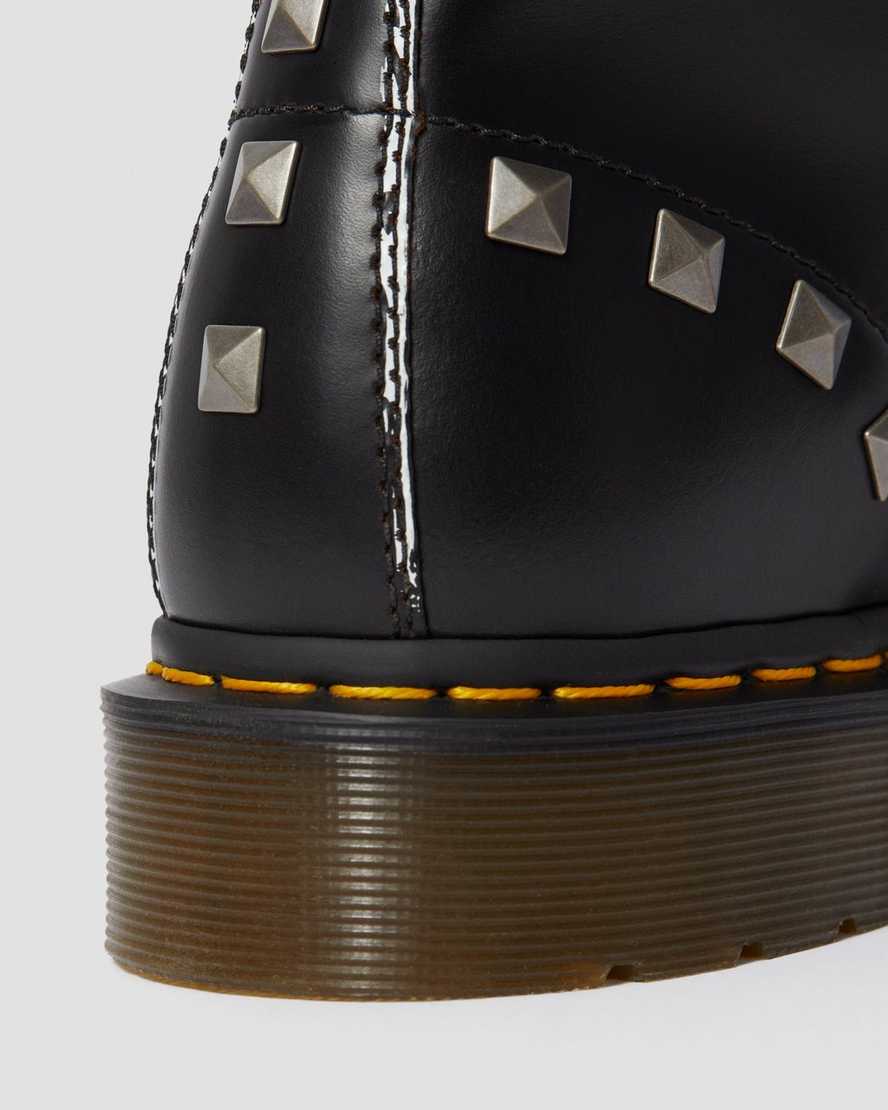 1460 STUD LEATHER ANKLE BOOTS | Dr Martens