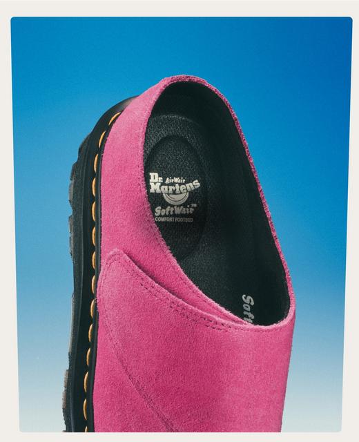 A5_CMP_ZEBZAG_LP_MULES_DESKTOP?w=520&fmt=auto&alt=default