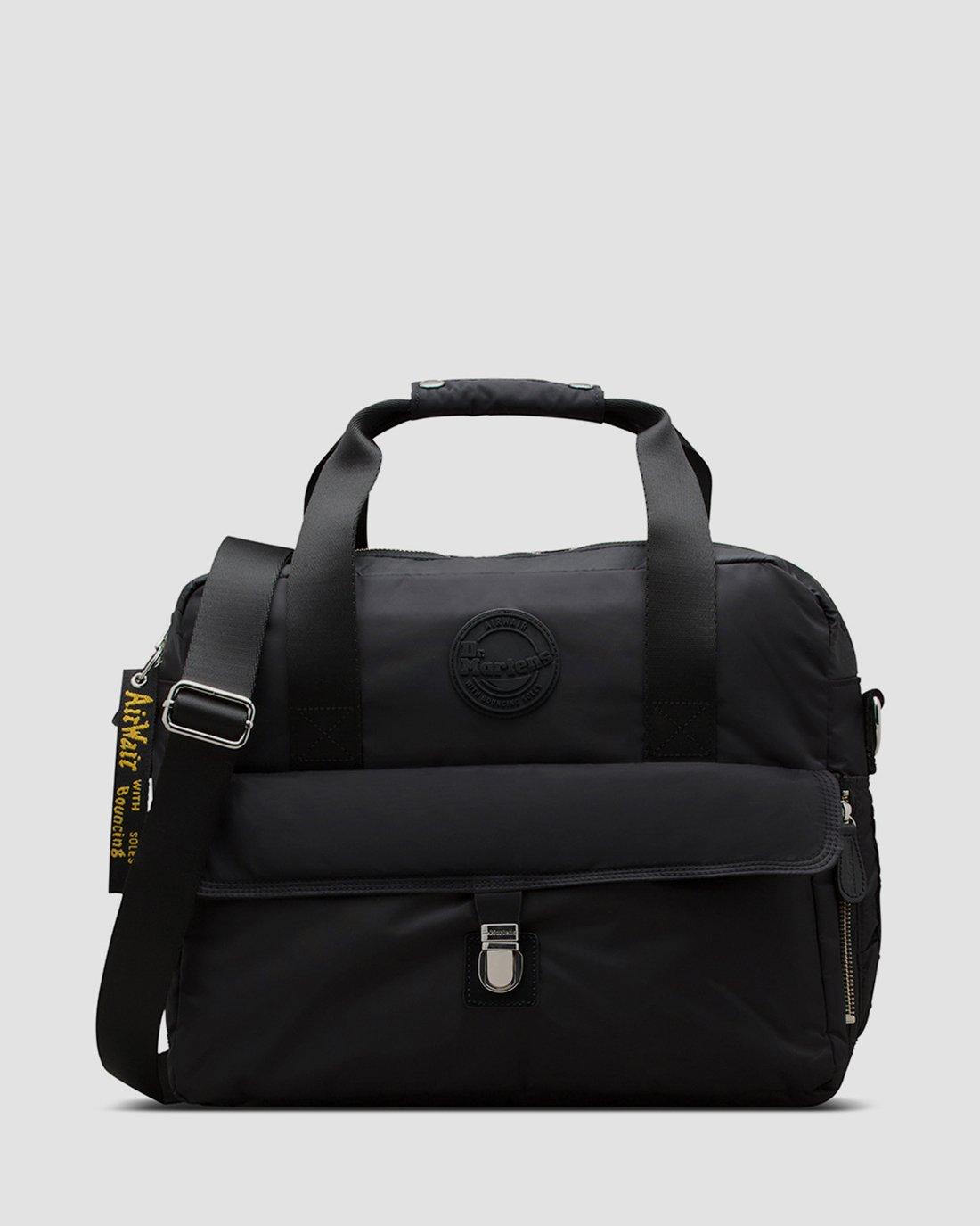 Nylon Messenger in BLACK | Dr. Martens™
