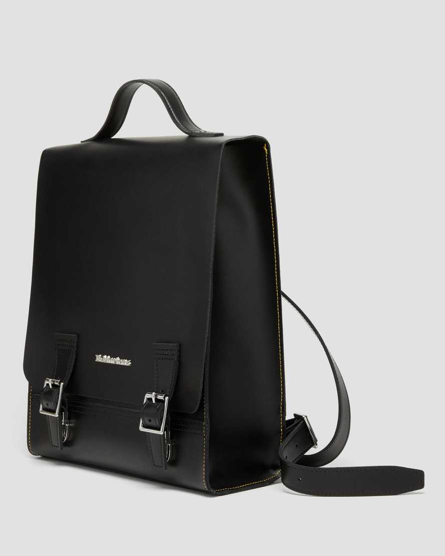 https://i1.adis.ws/i/drmartens/AB104001.88.jpg?$large$Kiev Leather Box Laptop Backpack Dr. Martens