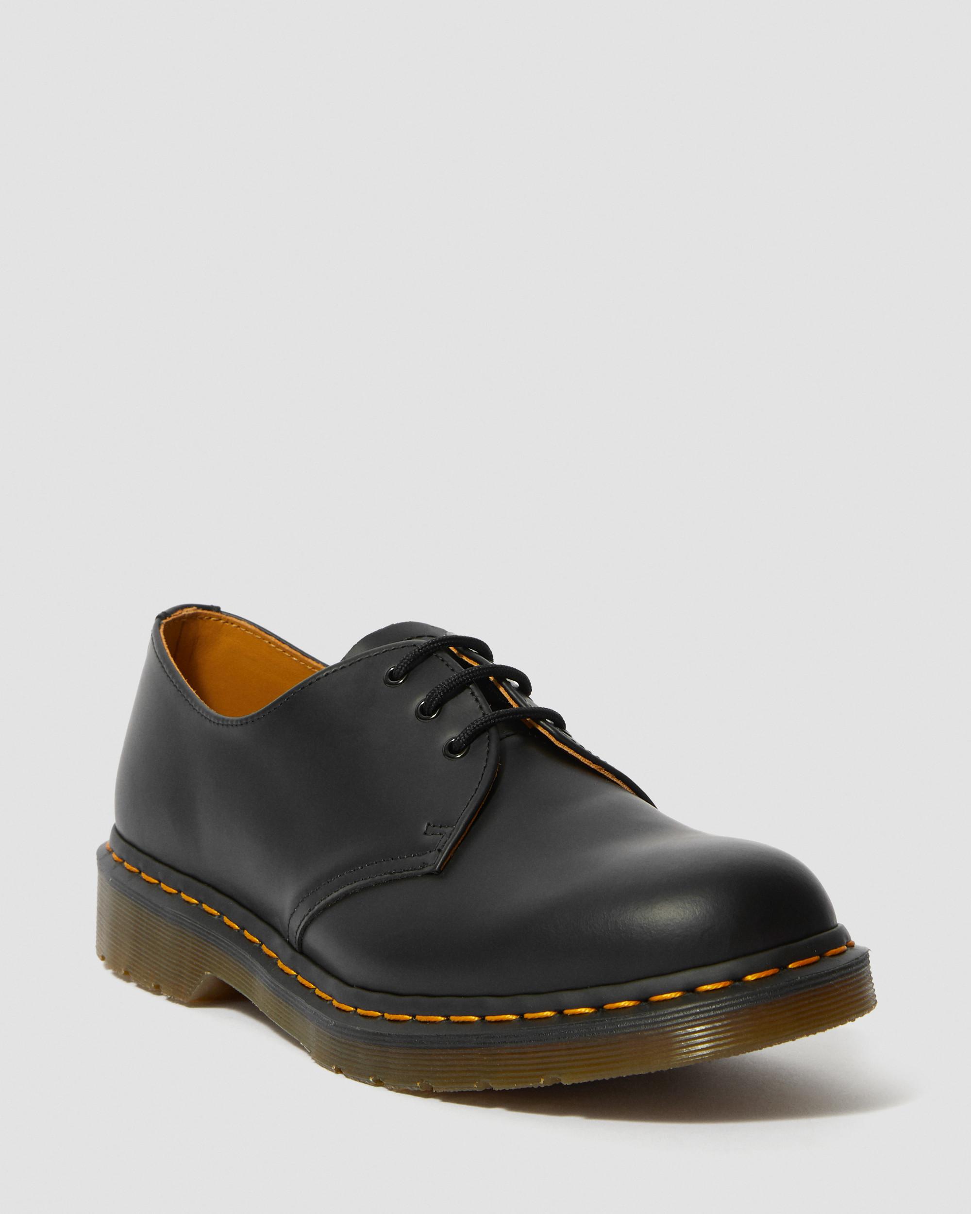 1461 Smooth Leather Oxford Shoes in Cherry Red | Dr. Martens