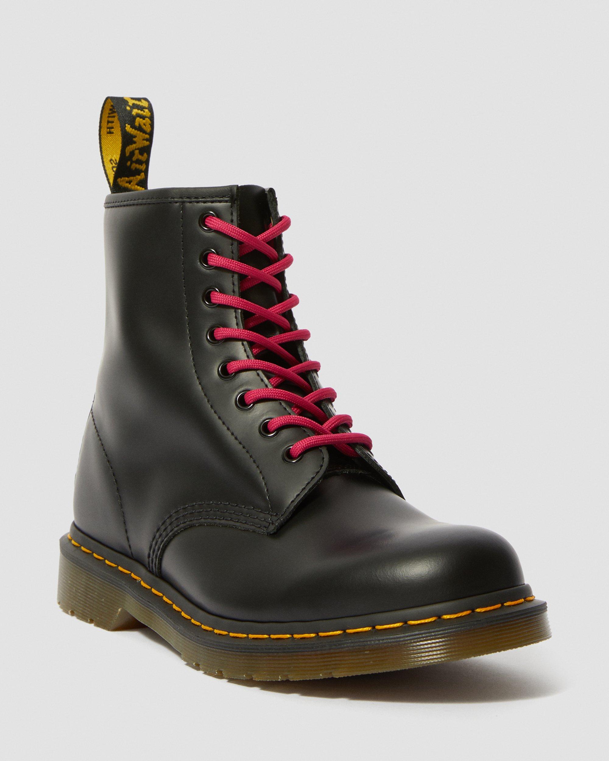 Jadon III Boot Pisa Leather Platforms in Black | Dr. Martens