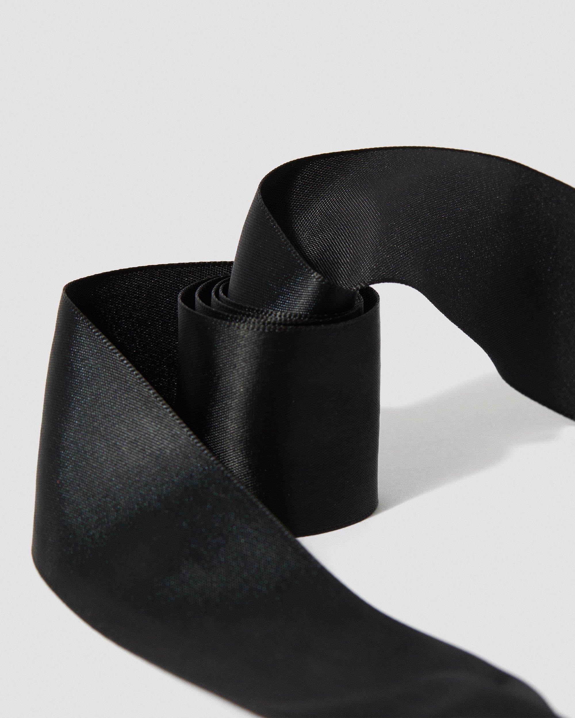 140cm Ribbon Shoe Laces (8-10 Eye) in Black | Dr. Martens