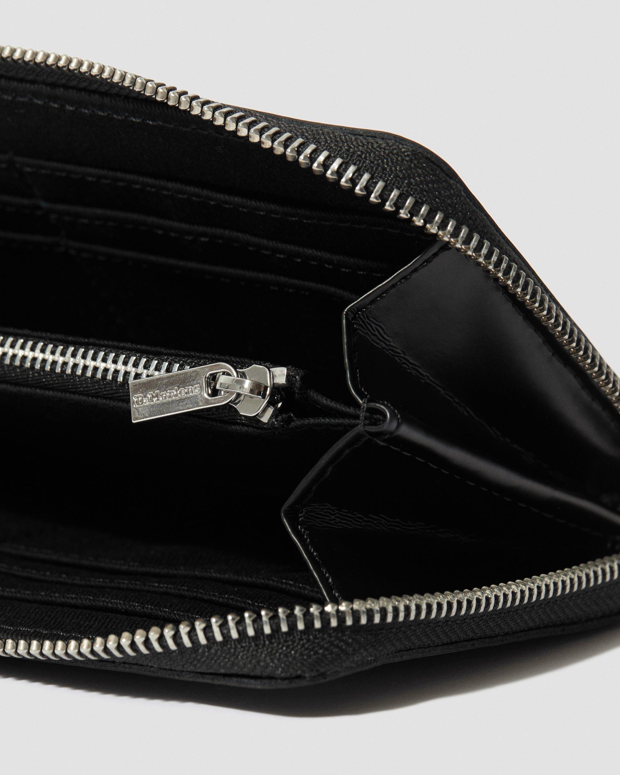 Kiev Leather Wallet in BLACK | Dr. Martens™