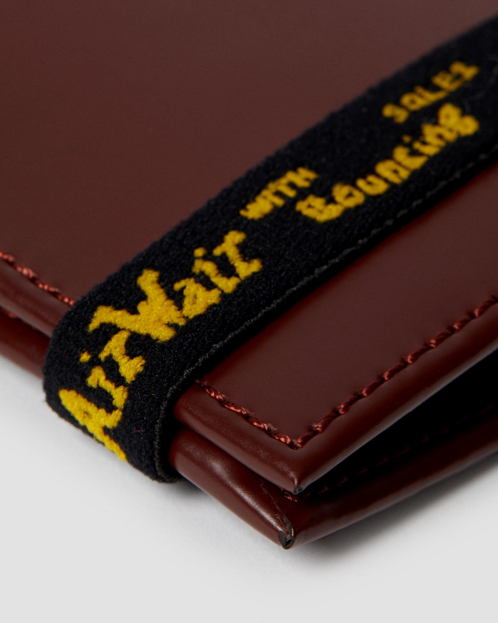 Kiev Leather Elastic Wallet in Cherry Red