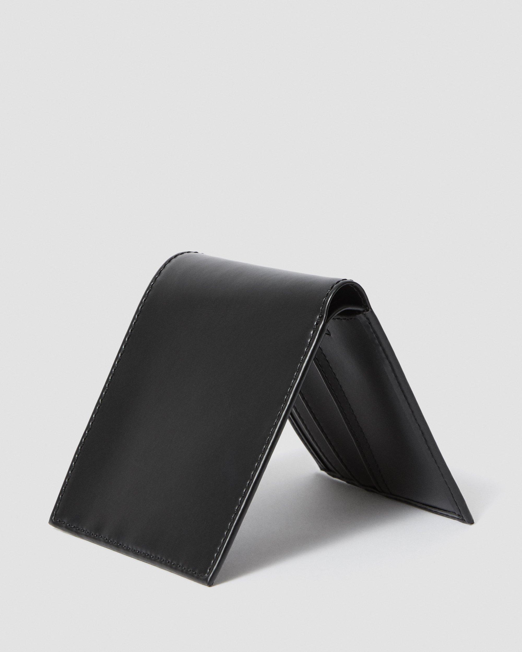 Kiev Leather Wallet in BLACK | Dr. Martens™