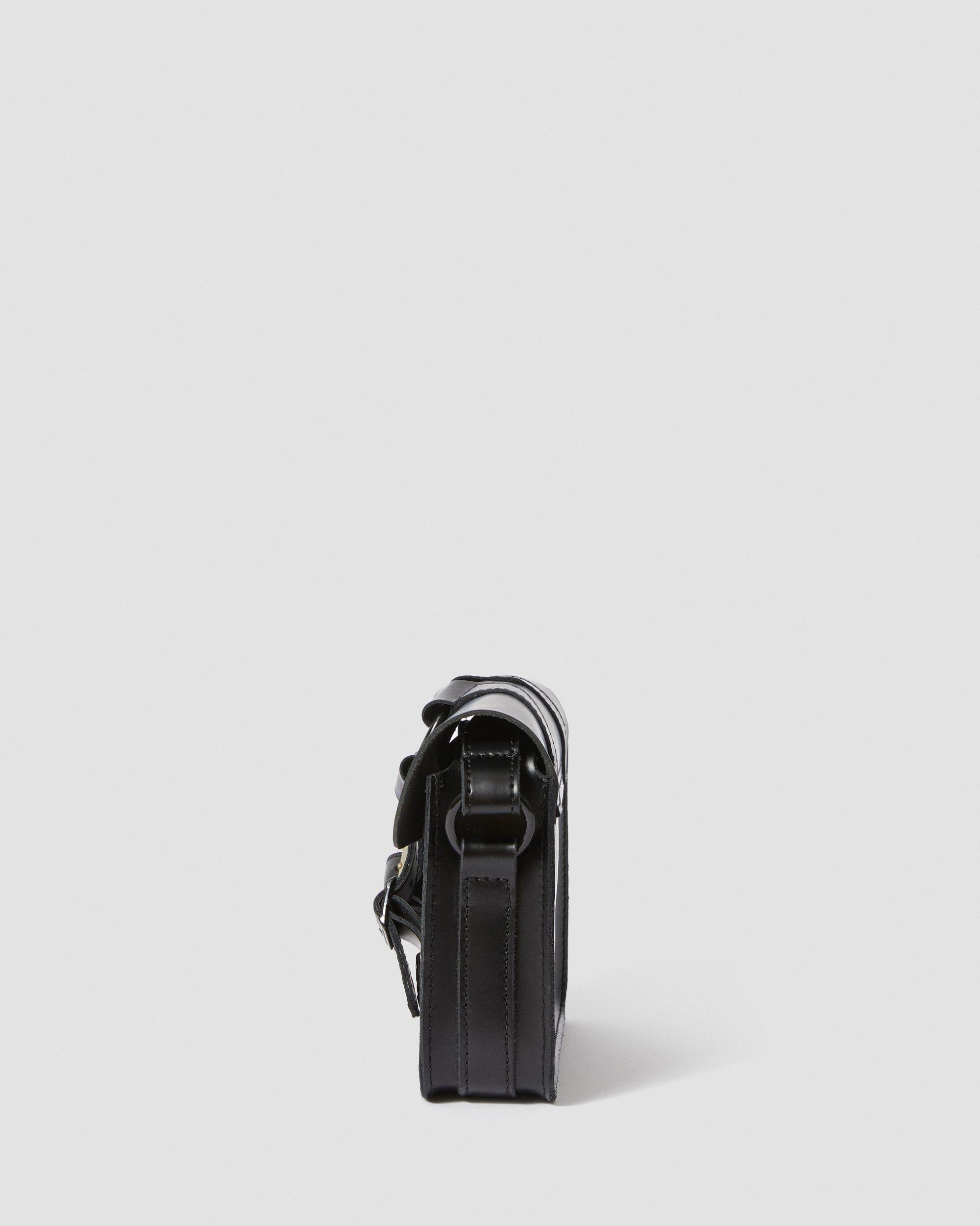 Leder Umhängetasche mit Schnallen 18 cm in Schwarz