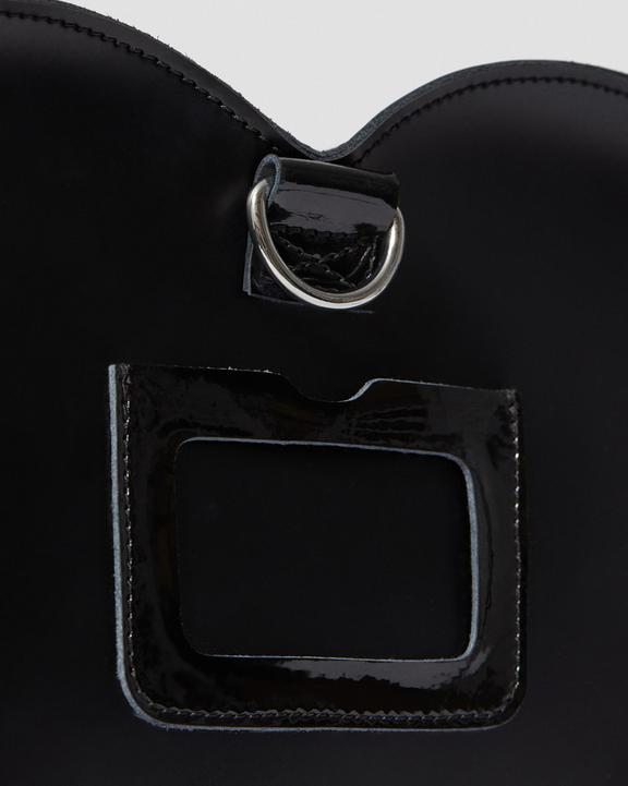 Kiev Smooth-läder hjärtformad väska i svartHjärtformad väska i läder Dr. Martens