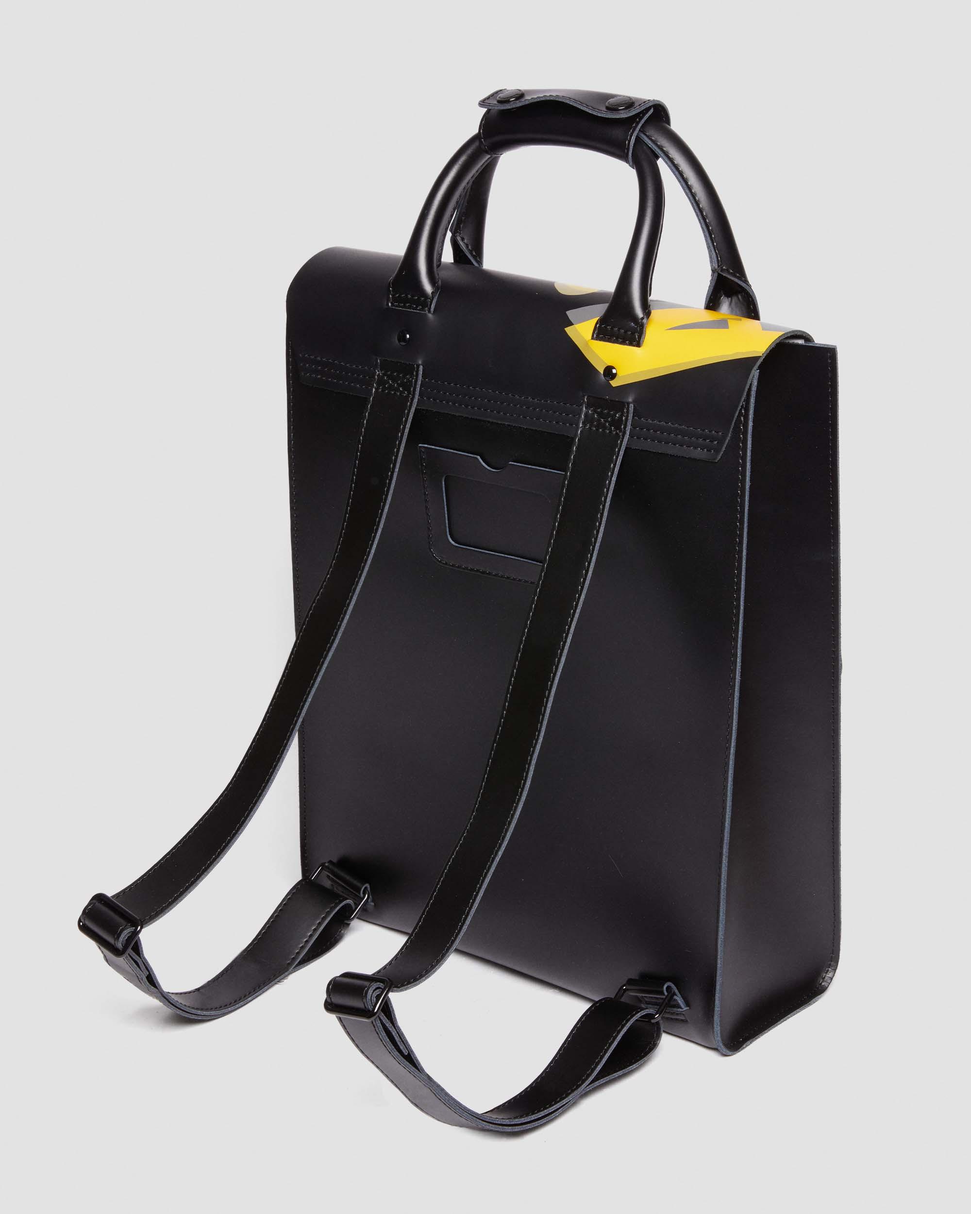 Dr. Martens AirWair バックパック リュック Airwair Print Leather Backpack in BLACK | Dr. Martens™