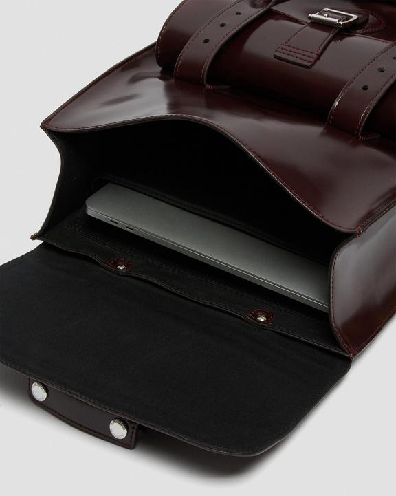 Vegansk rygsæk med laptop-lomme i kirsebærrødVegansk rygsæk med laptop-lomme Dr. Martens