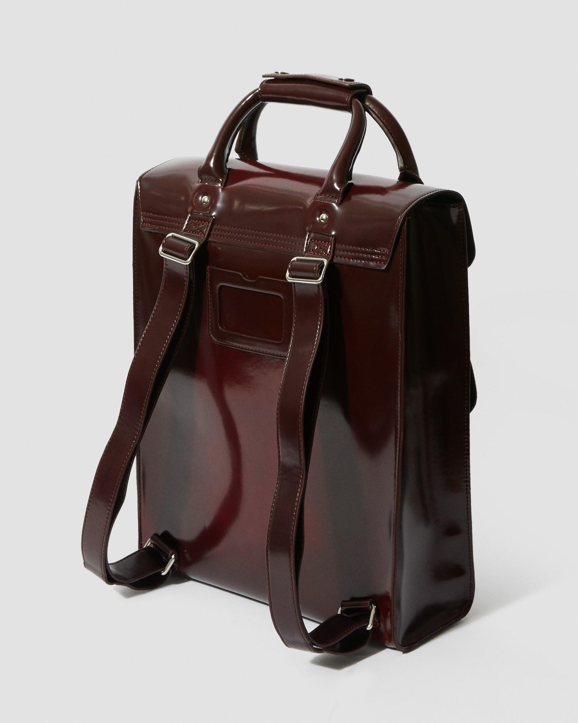 Dr.Martens レザー バックパック バーガンディ A4収納可 Vegan Leather Backpack in CHERRY RED | Dr. Martens™