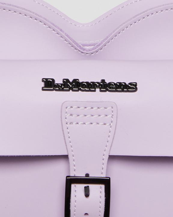 Hjerteformet taske i Smooth Kiev-læder i syrenfarveHjerteformet lædertaske Dr. Martens
