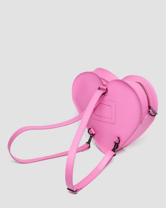 Hjerteformet lædertaskeHjerteformet lædertaske Dr. Martens