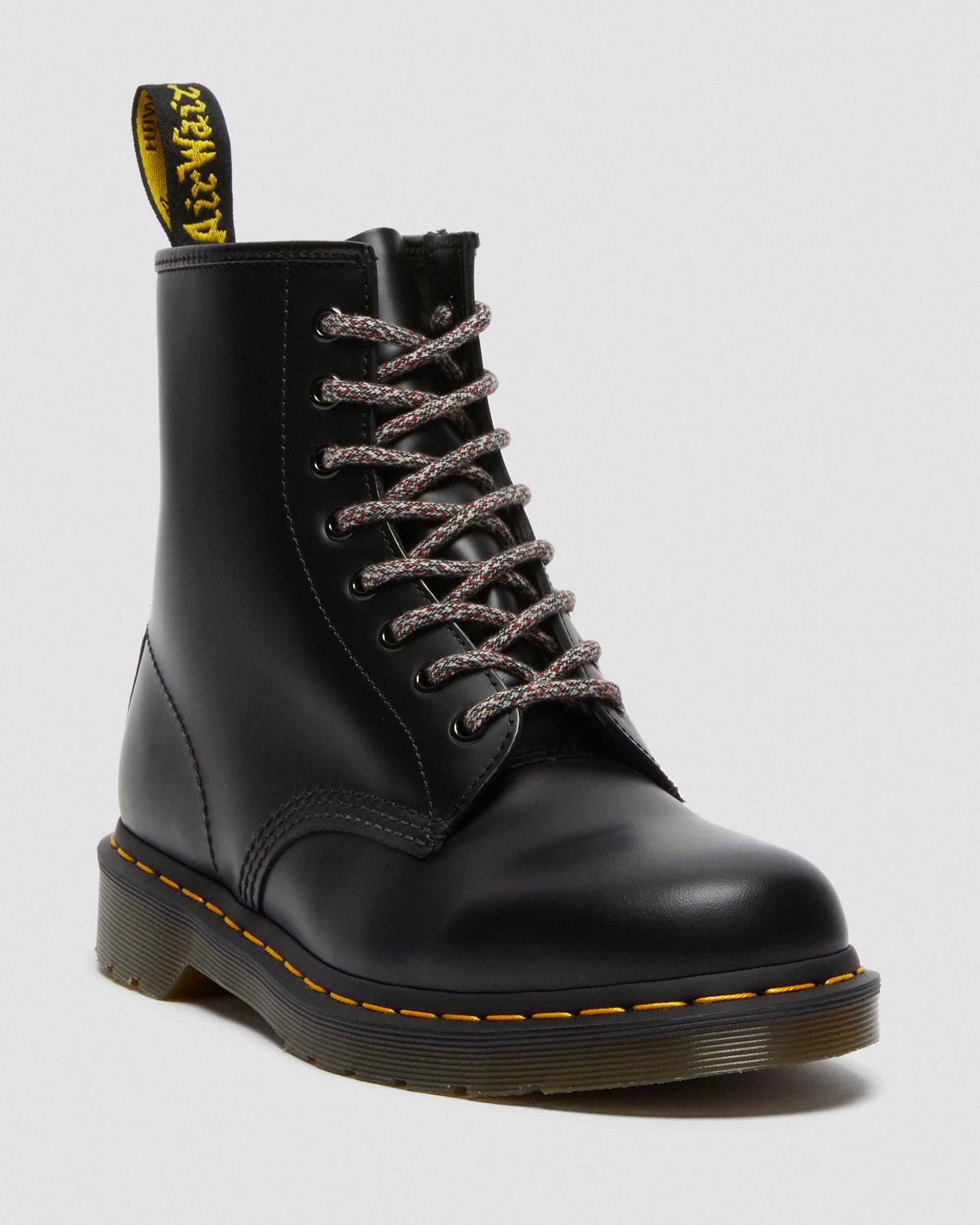 55 Inch Round Marl Shoe Laces (8-10 Eye) in BLACK+WHITE | Dr. Martens™