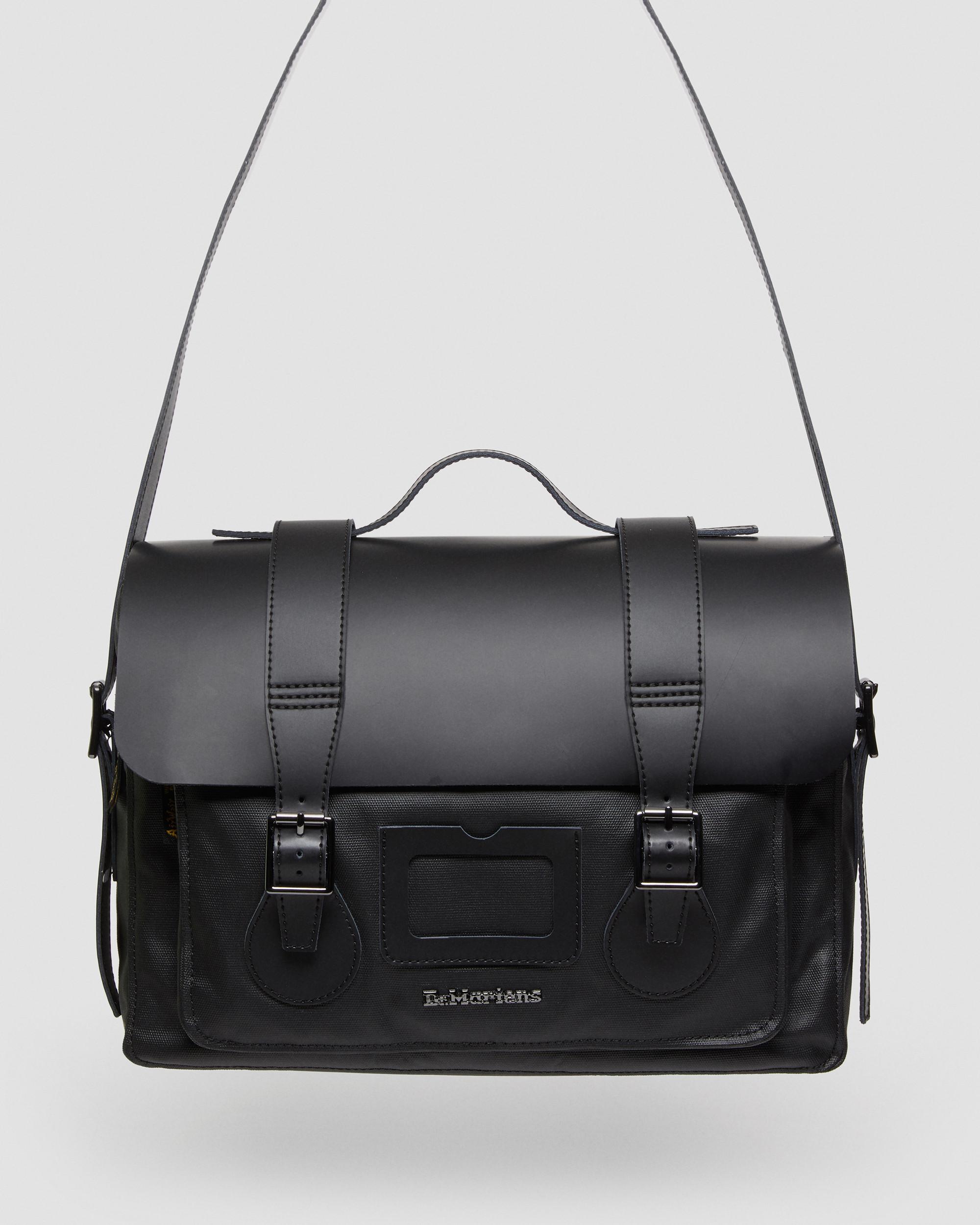 美品　Dr. Martens ブラック メッセンジャーバッグ Leather & Canvas Messenger Bag in BLACK | Dr. Martens™