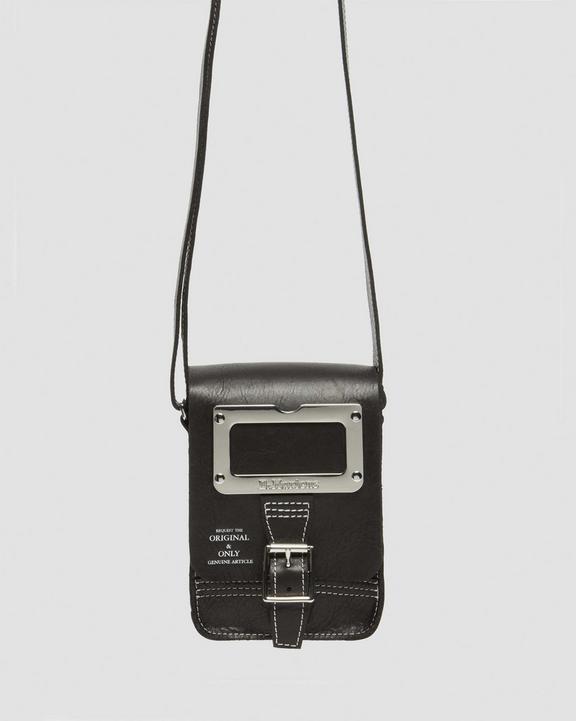 Vertical-skuldertaske i Overdrive-læderVertical-skuldertaske i Overdrive-læder Dr. Martens