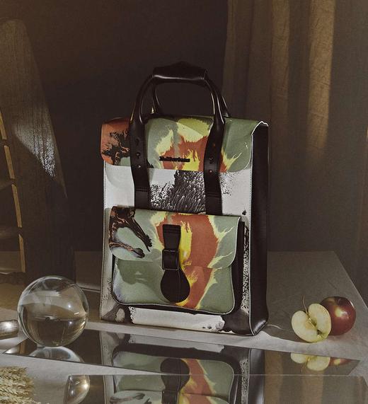 Dr martens sales tate backpack