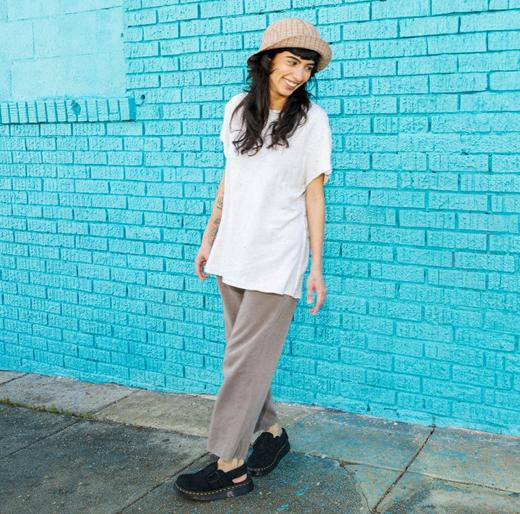 EVG_MULES_HERO_DESKTOP?w=966&fmt=auto&alt=default